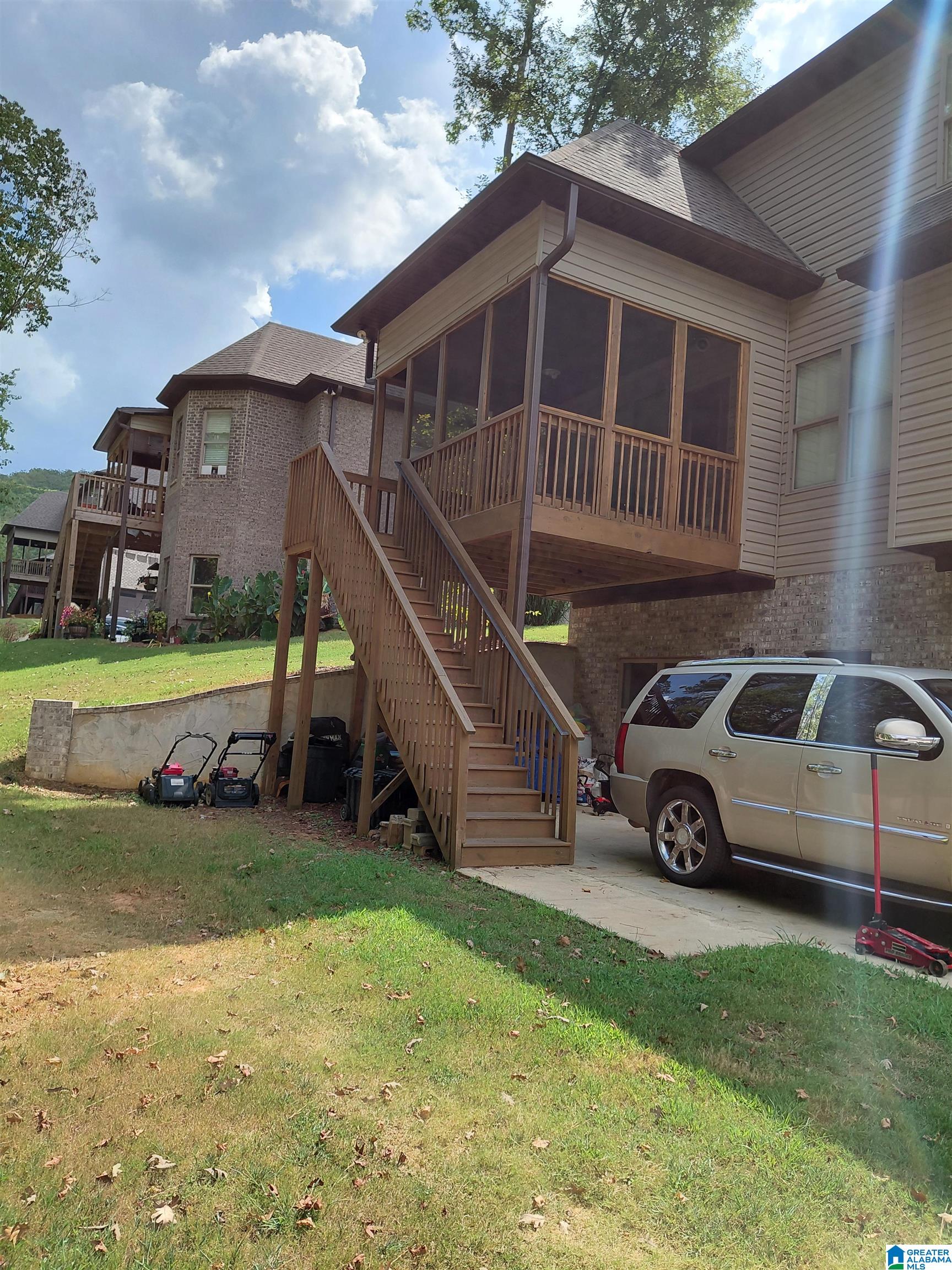2017 GREY OAKS TERRACE