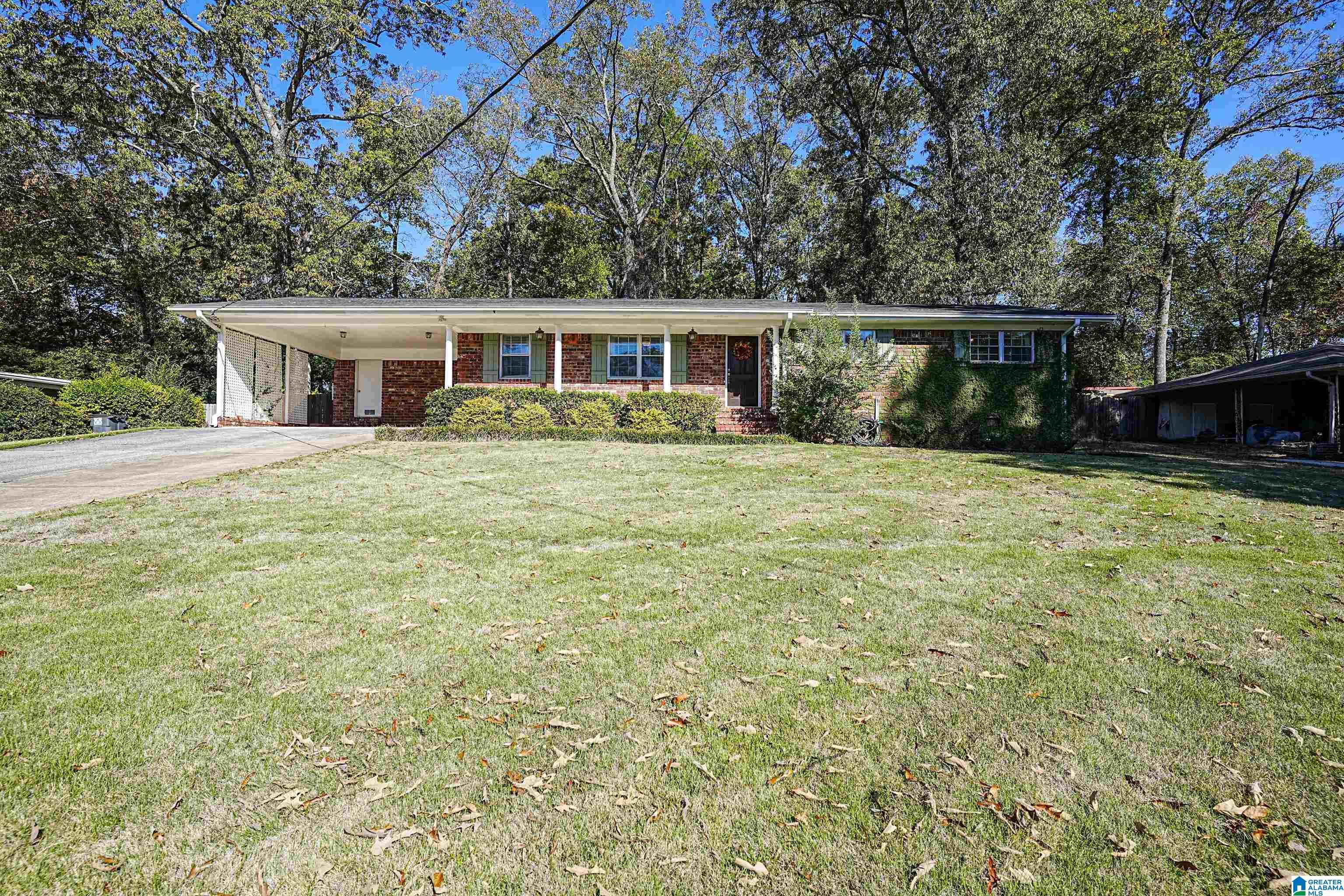 1916 MAYFLOWER DRIVE