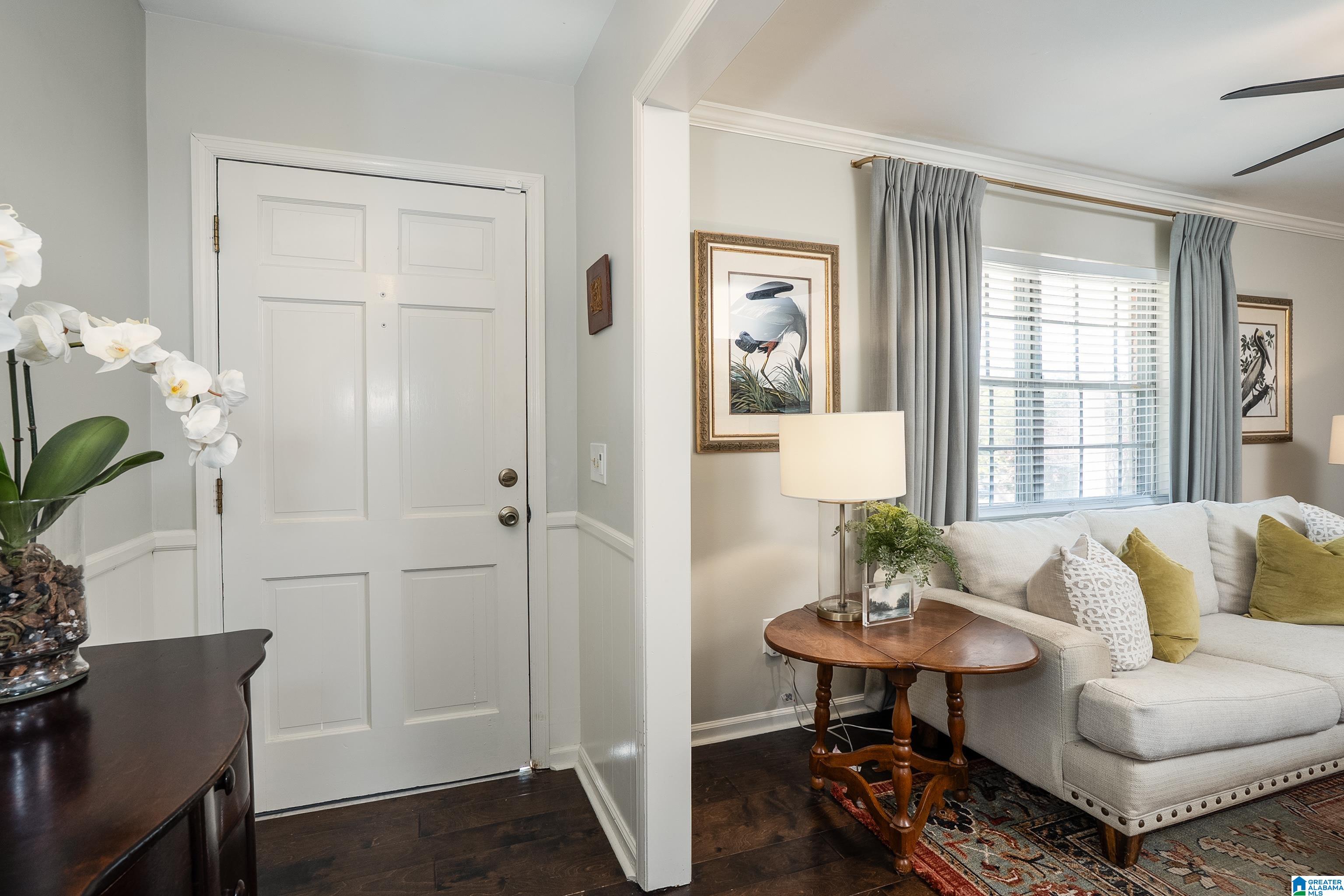 1916 MAYFLOWER DRIVE