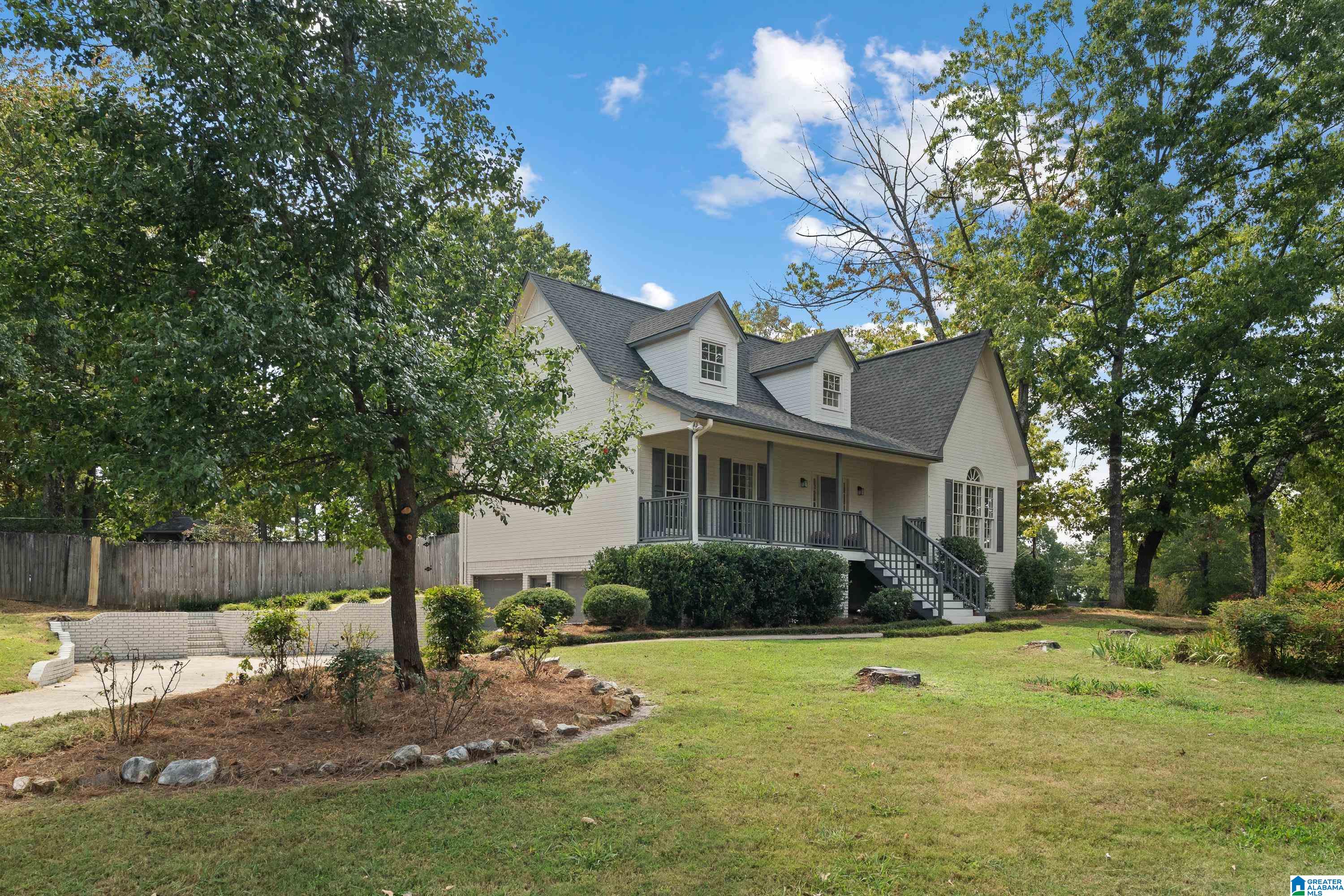1121 COLONIAL DRIVE
