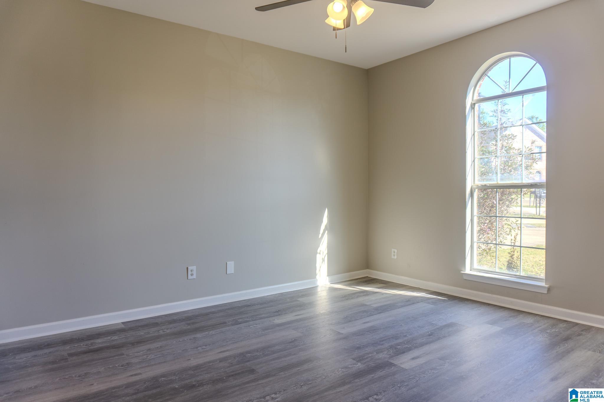 521 WATERFORD LAKE CIRCLE