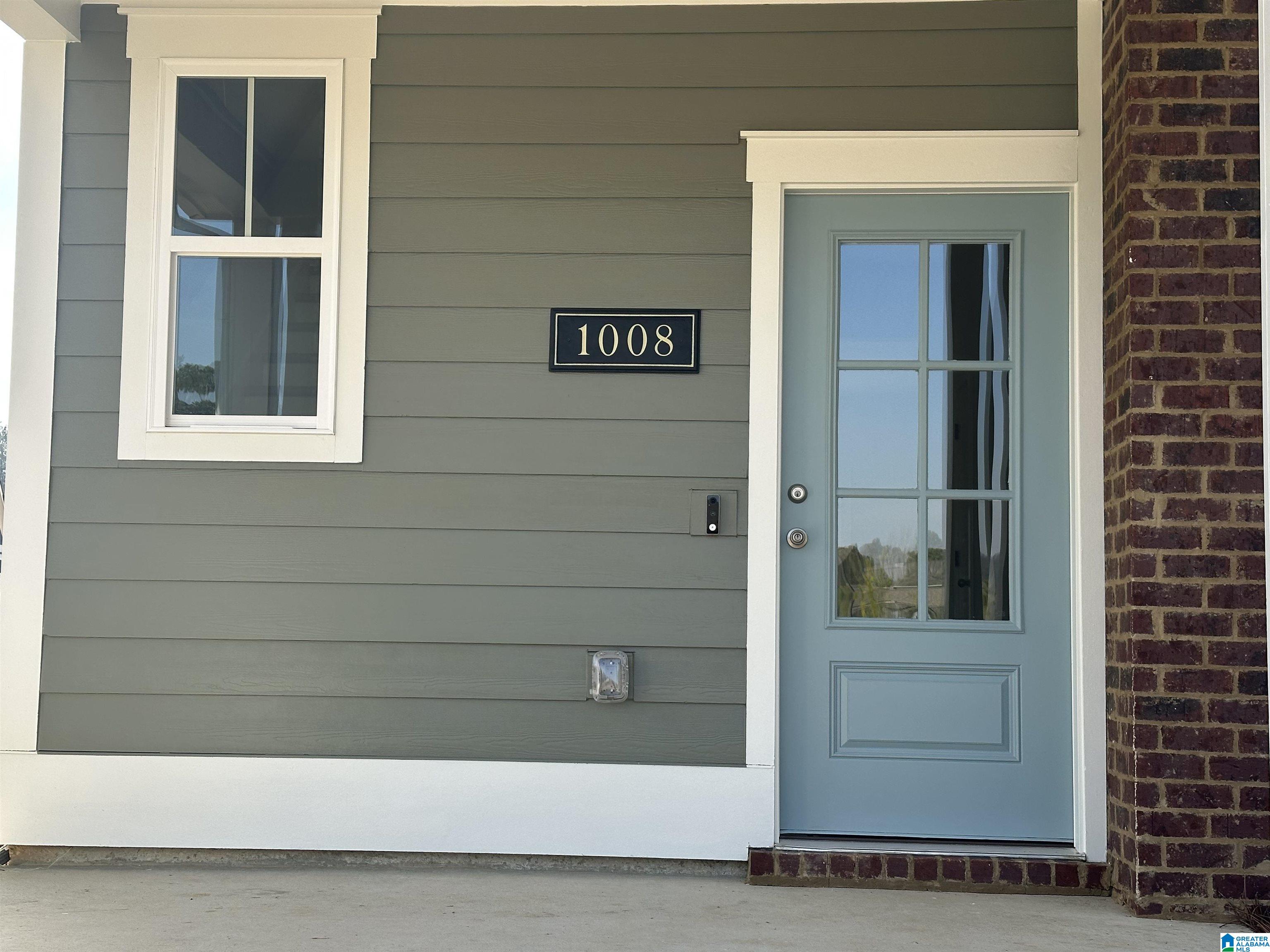 1008 UNALI TOWNES LOOP