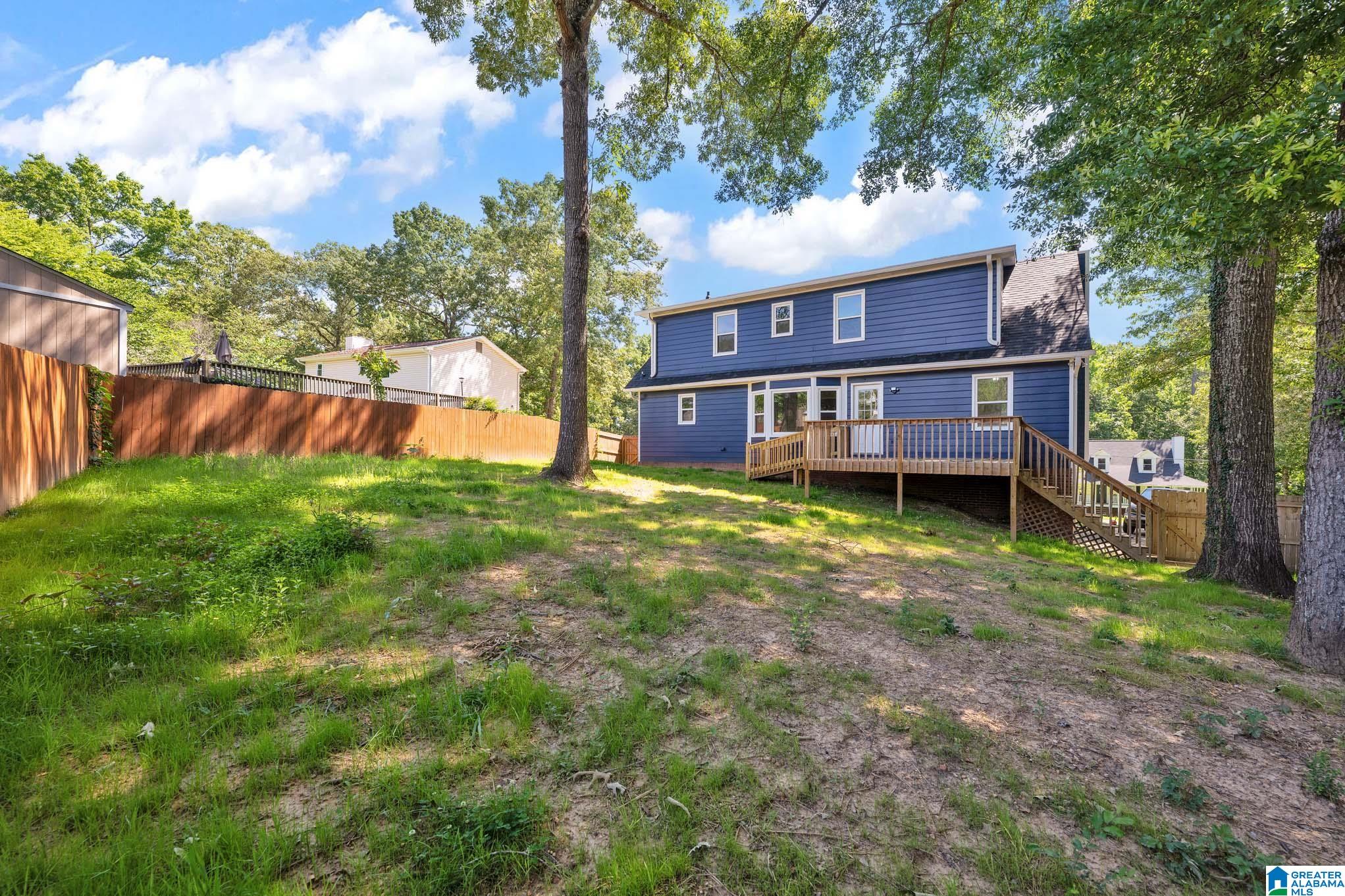 625 OLDE TOWNE LANE