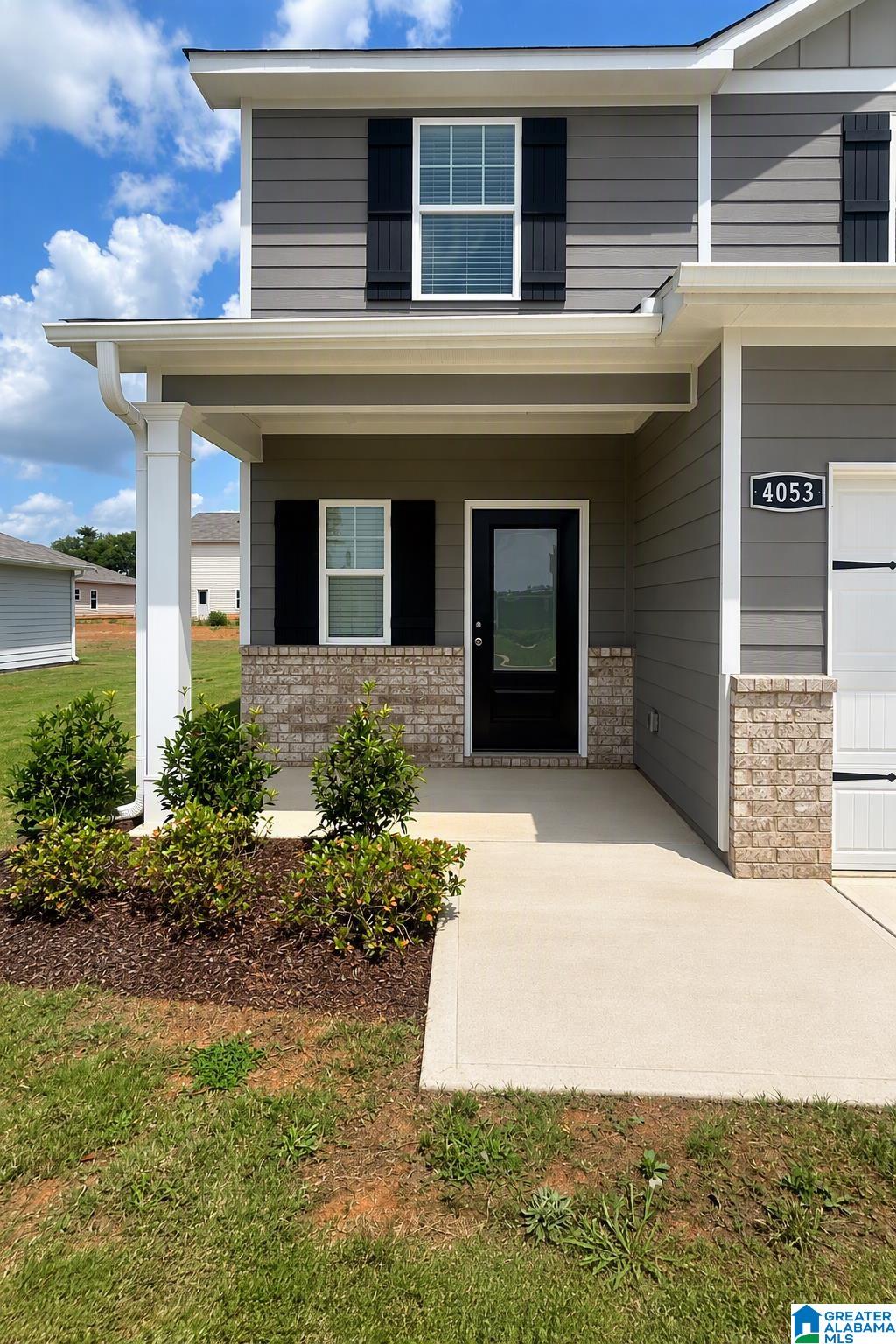 3225 PILGRIM WAY