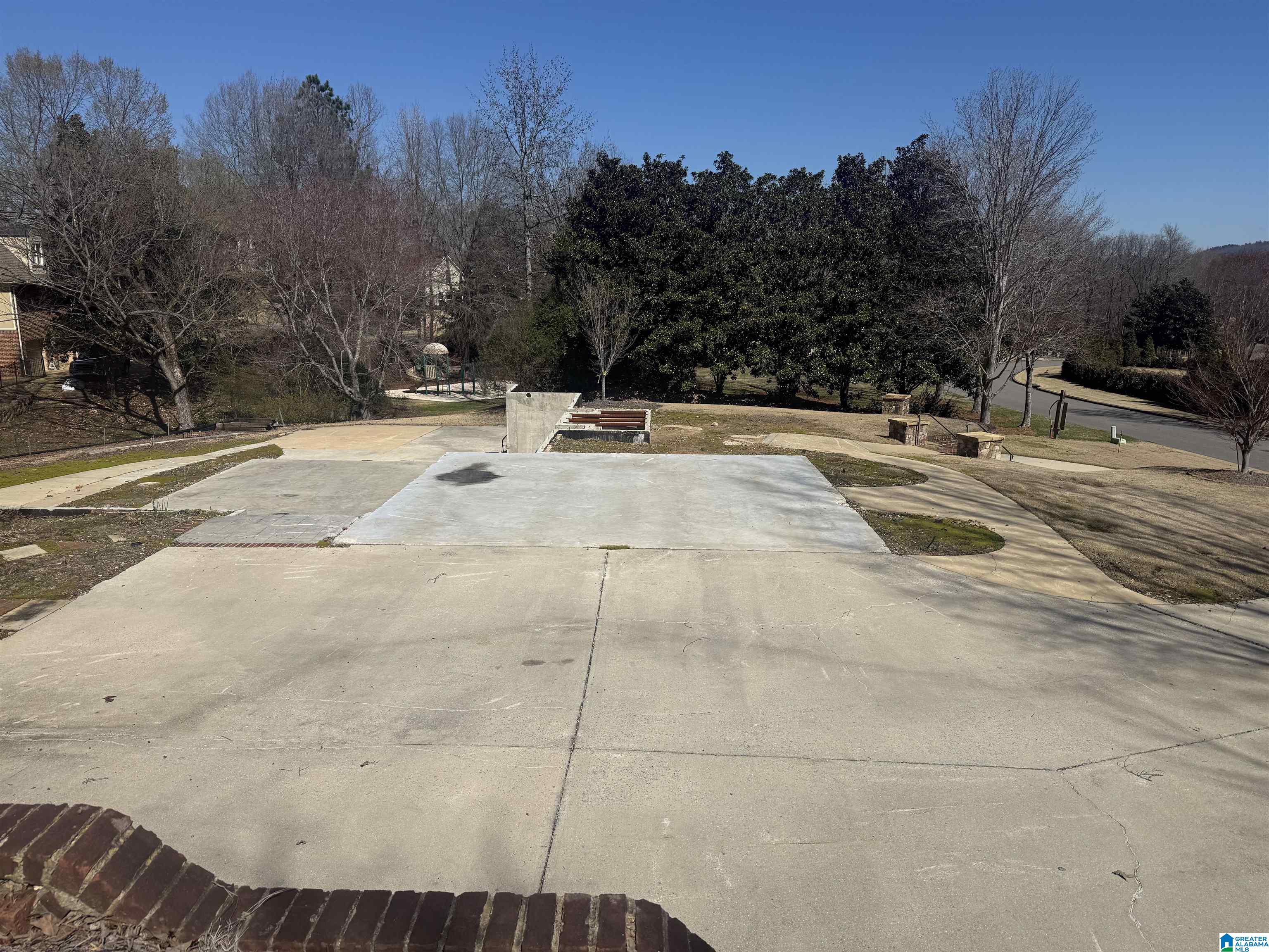 1053 GREYMOOR ROAD 90