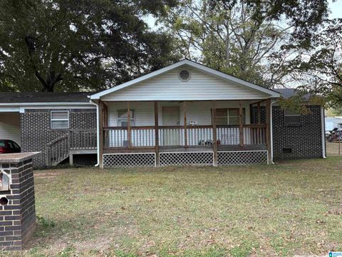 111 OPAL AVENUE HUEYTOWN AL 35023