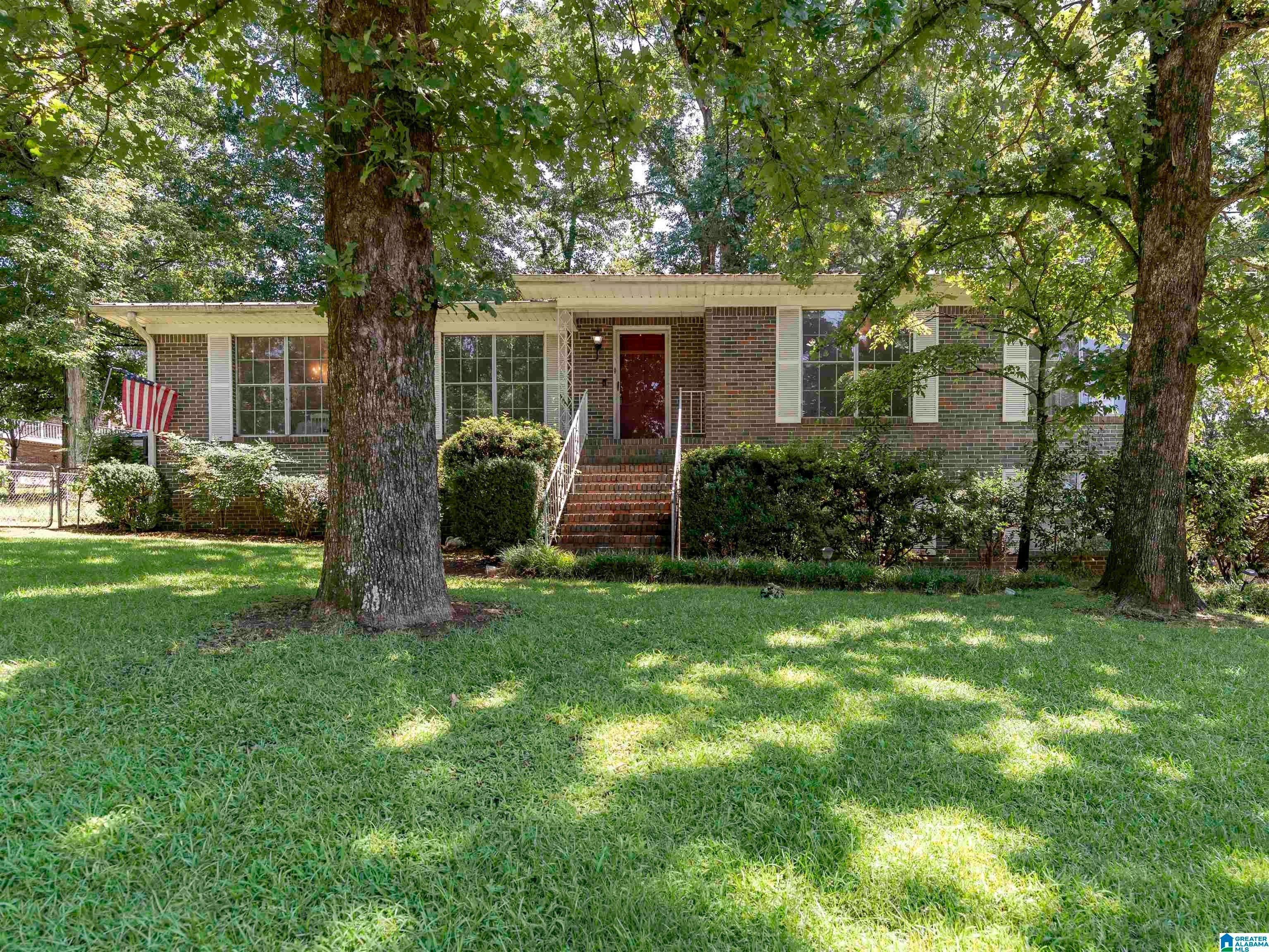 3235 ROCKBAY CIRCLE
