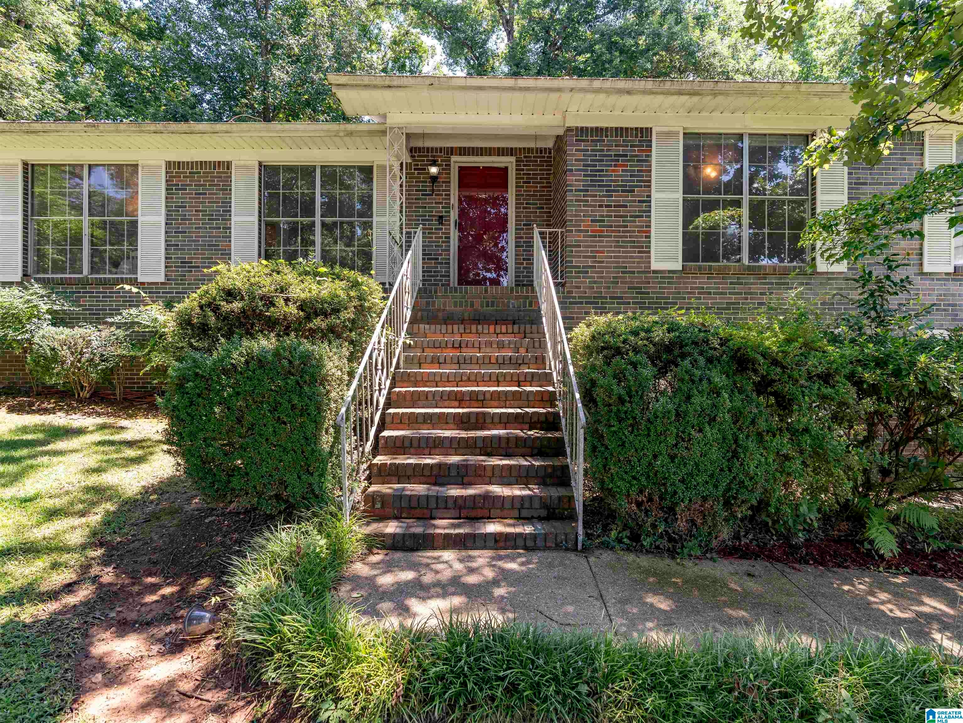 3235 ROCKBAY CIRCLE
