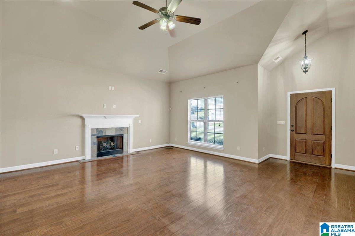 495 W PARK DRIVE