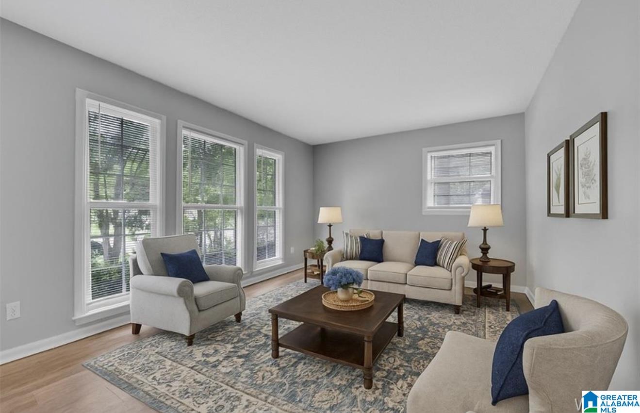 1713 SERENE CIRCLE