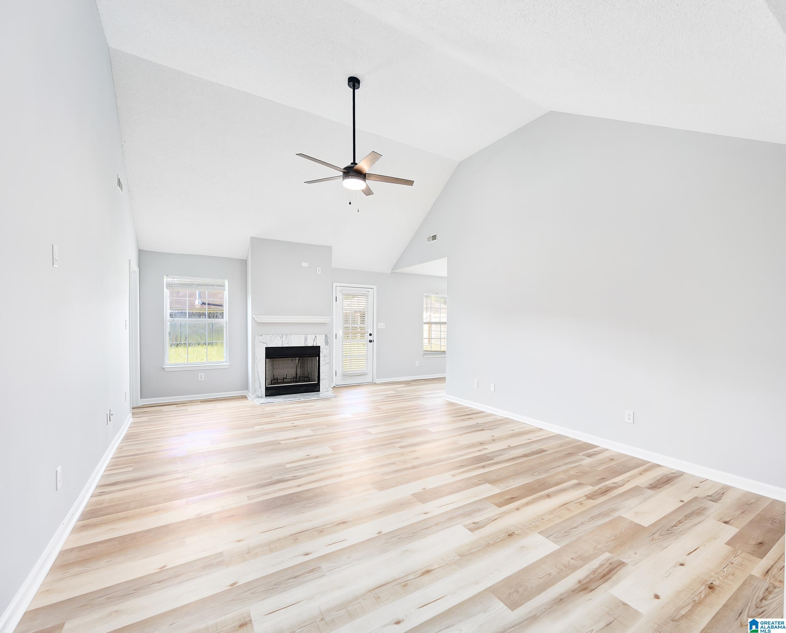 5214 GAYLE LANE