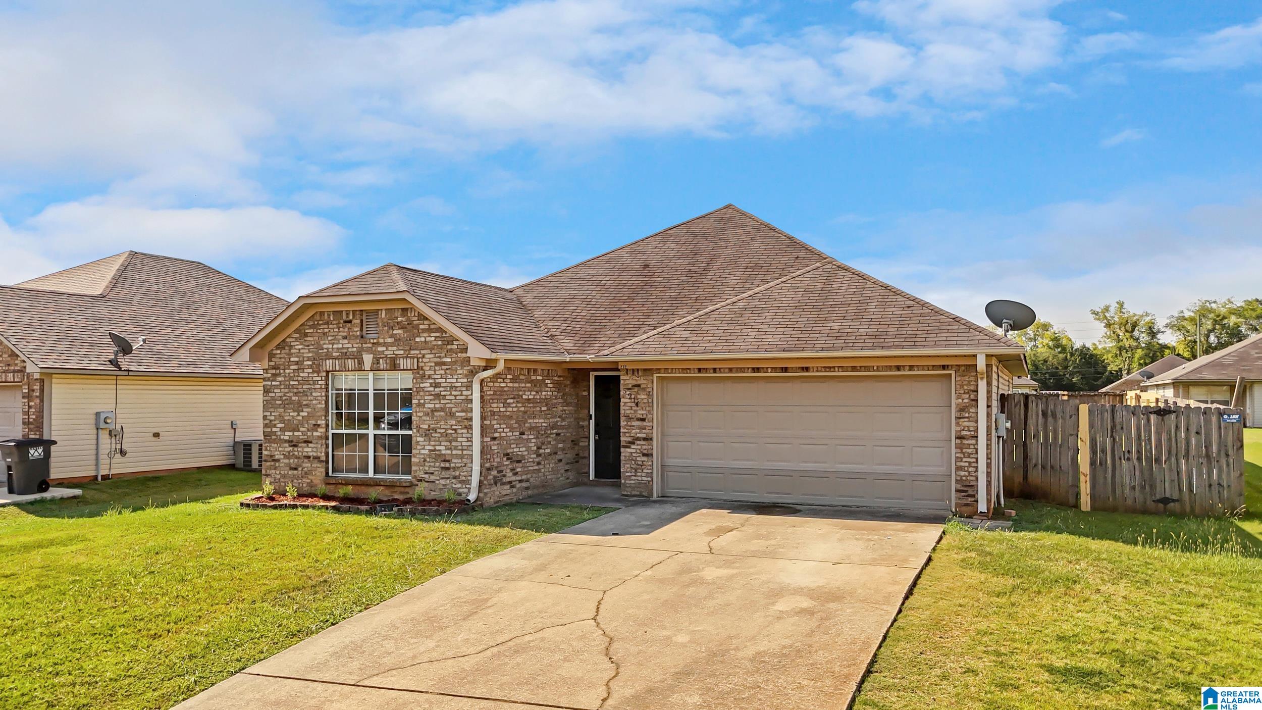 5214 GAYLE LANE