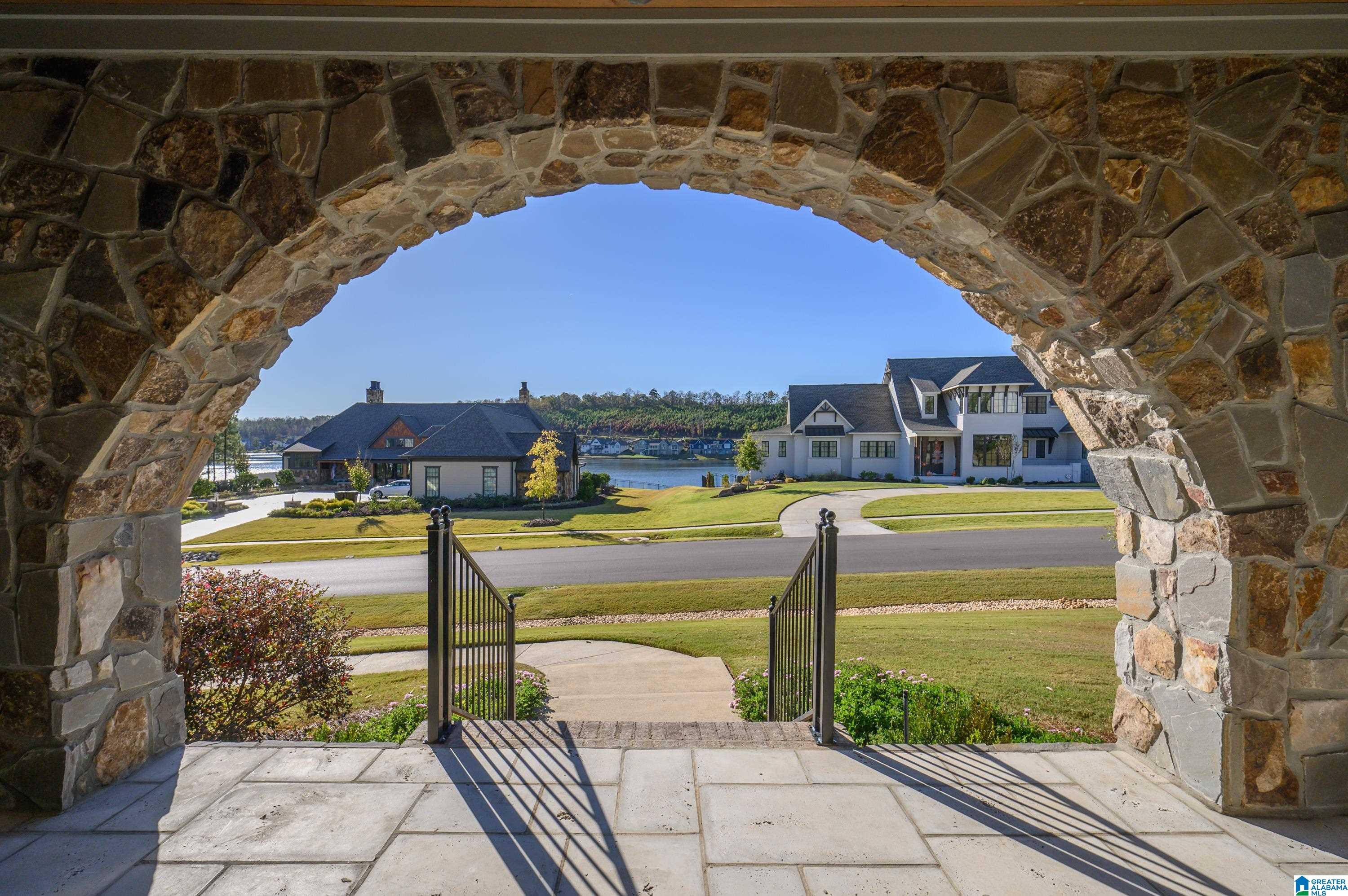 2400 BLACKRIDGE DRIVE