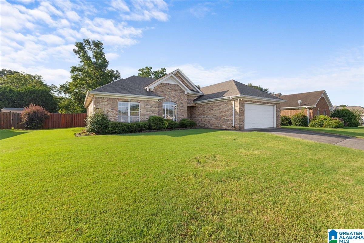 1683 BRADFORD LANE