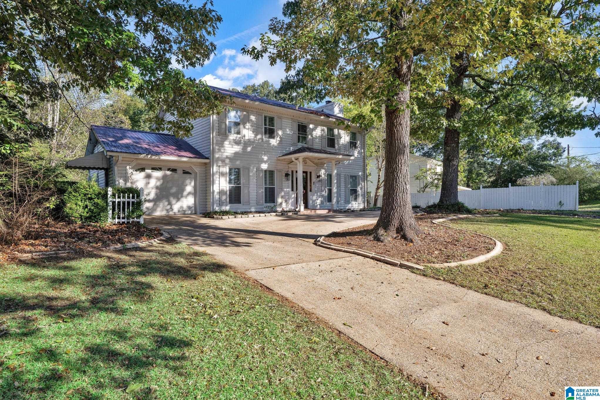 762 OAK DRIVE E