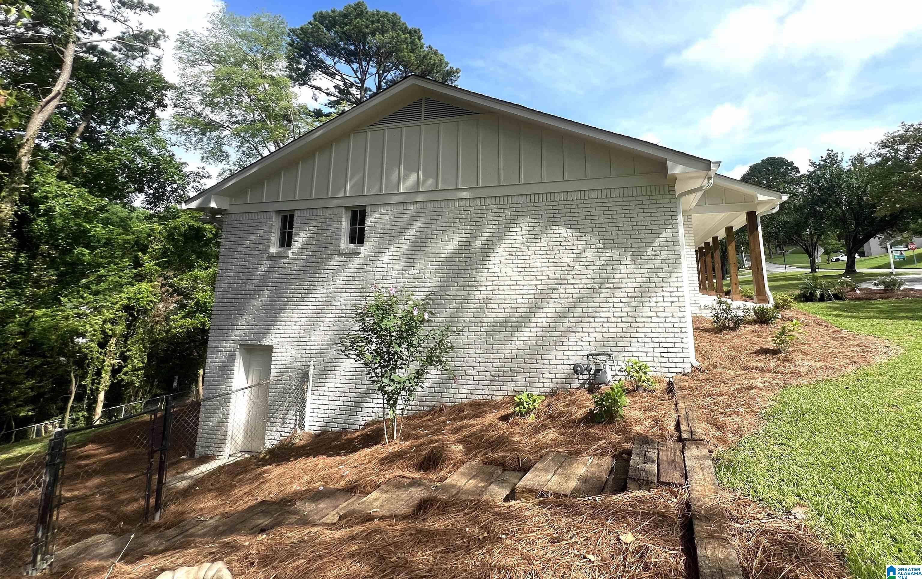 1308 OVERLAND DRIVE