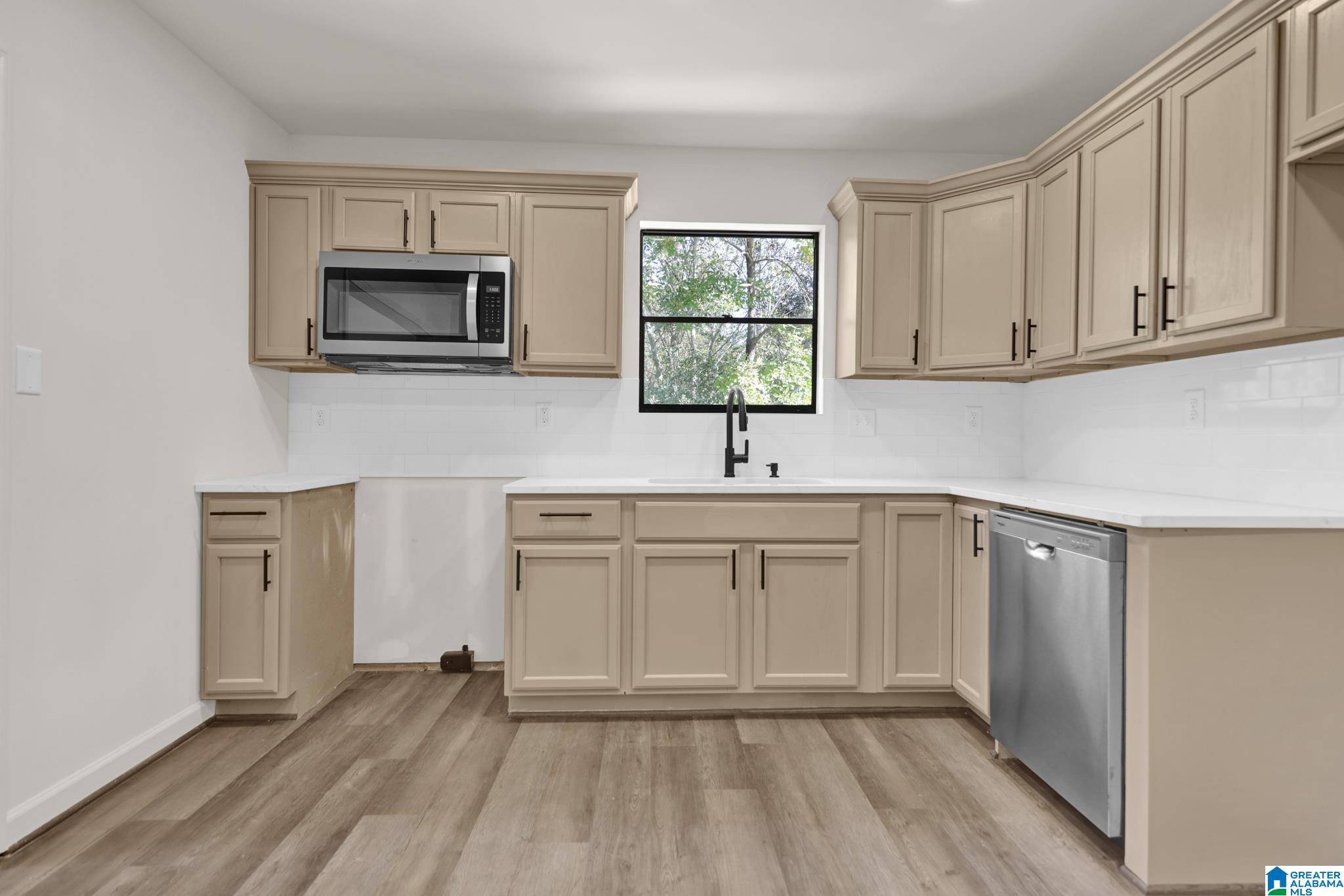 6681 BURCHFIELD LOOP