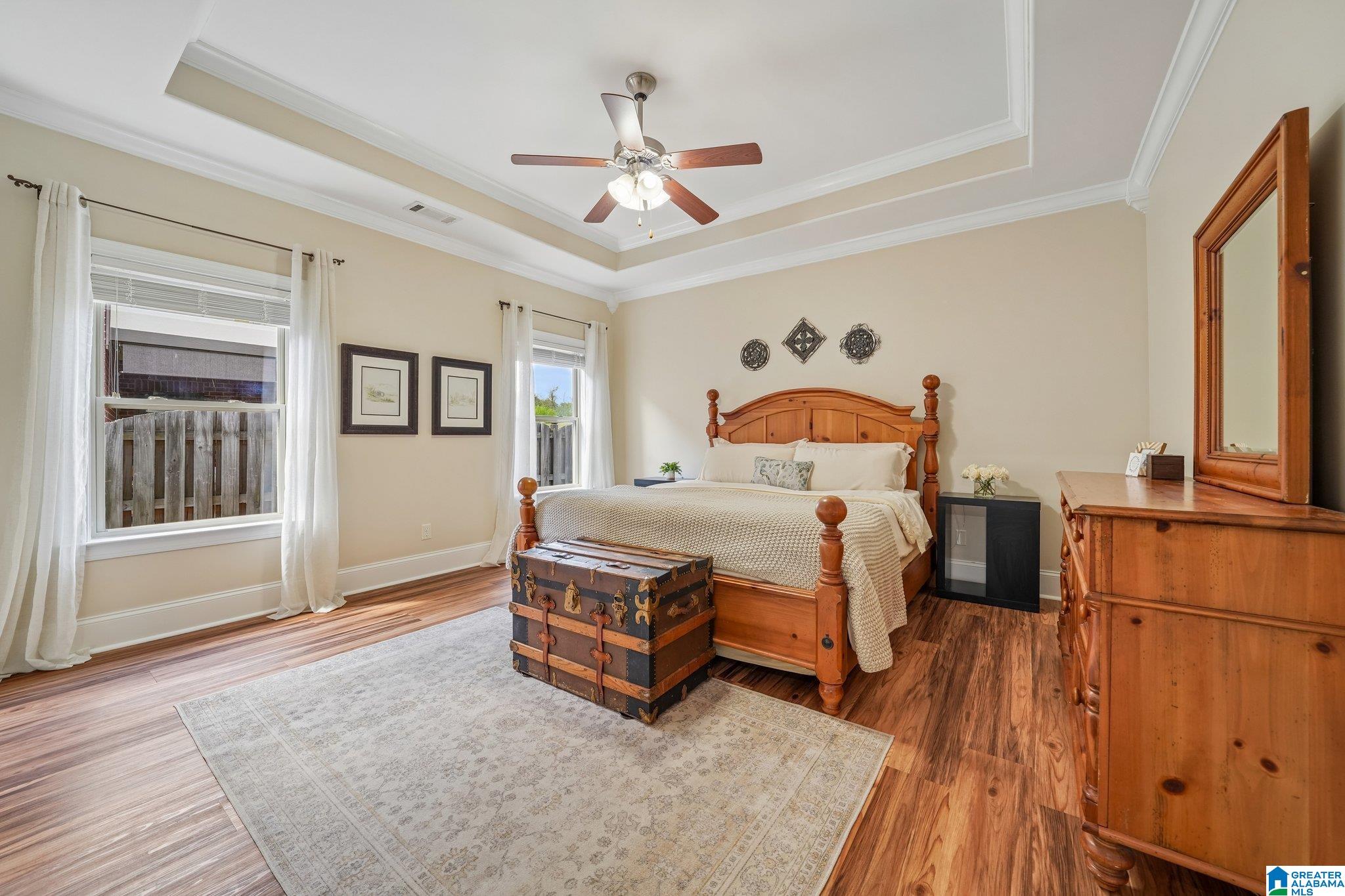 1041 BELVEDERE COVE