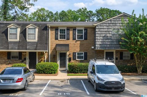 815 VESTAVIA VILLA COURT 815 VESTAVIA HILLS AL 35226