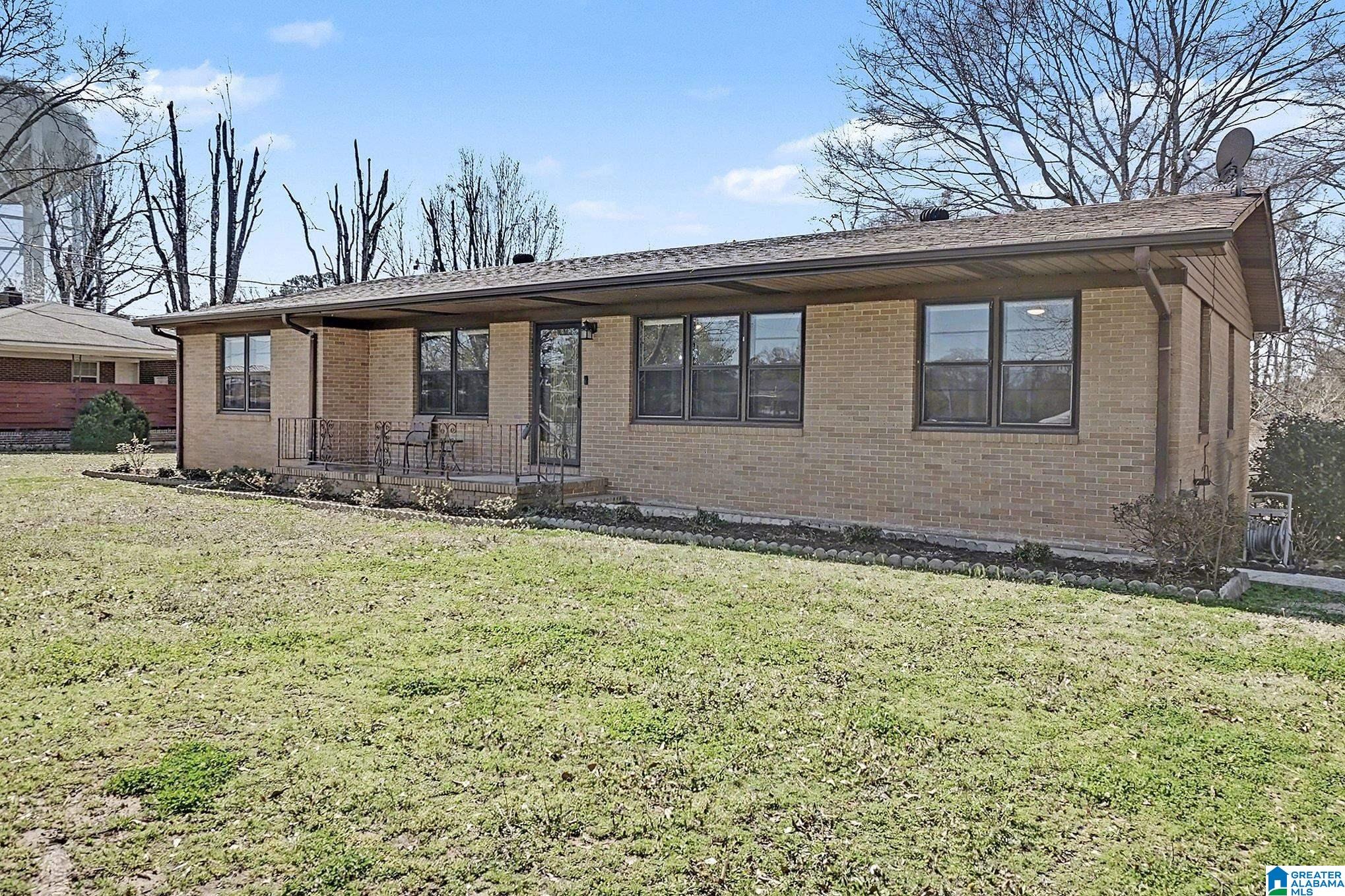 1232 MANSFIELD AVENUE