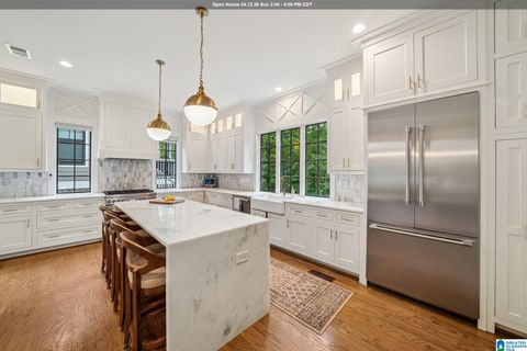 104 BURNHAM STREET BIRMINGHAM AL 35242