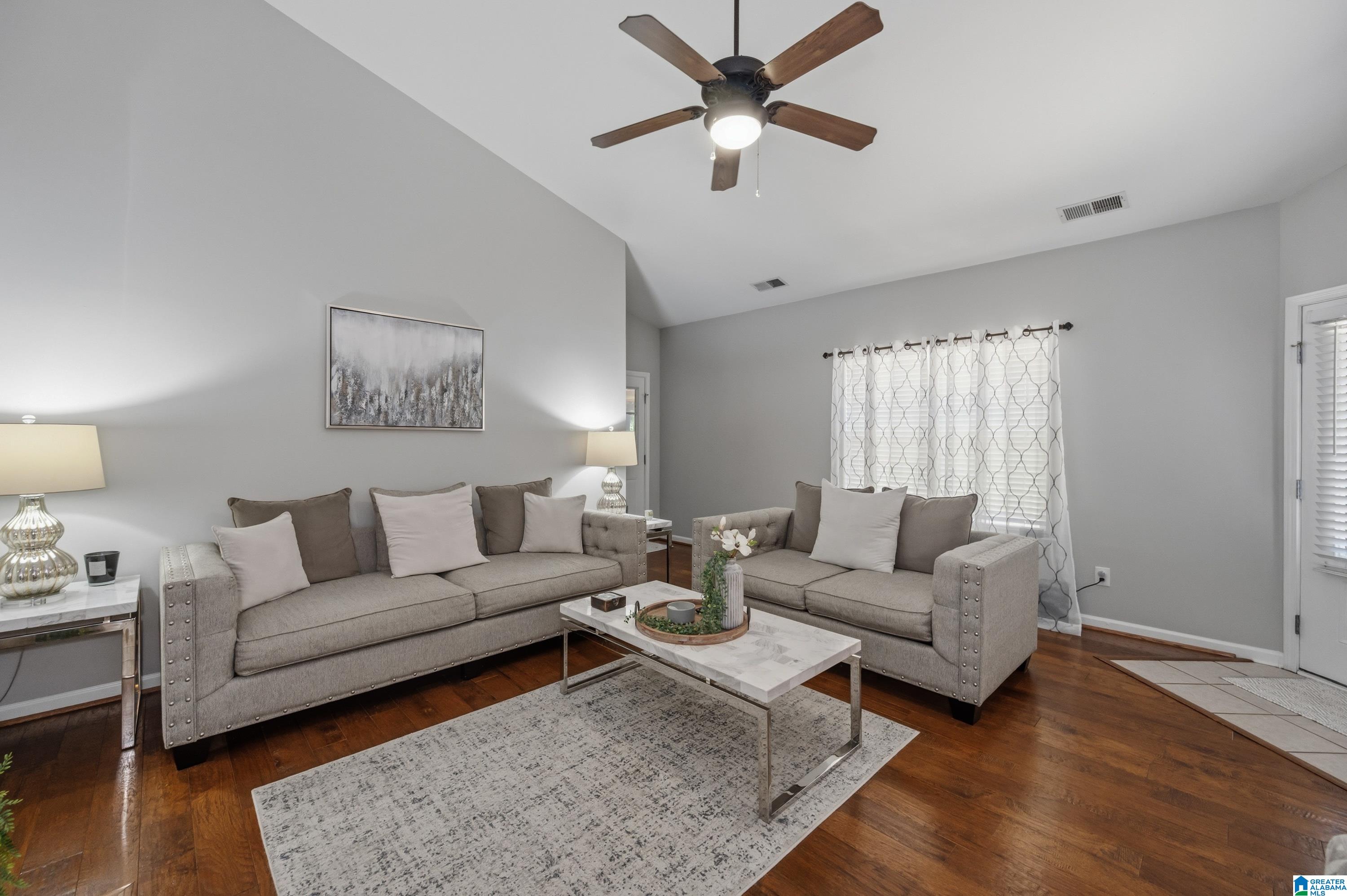 5281 COTTAGE CIRCLE