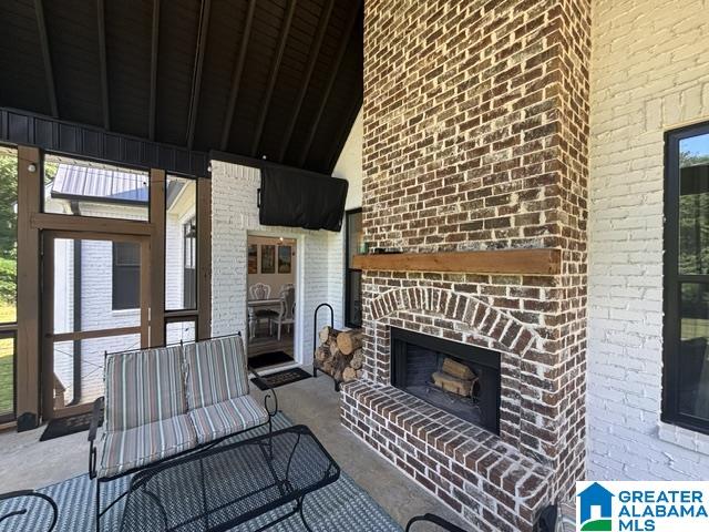 6948 HAPPY HOLLOW ROAD