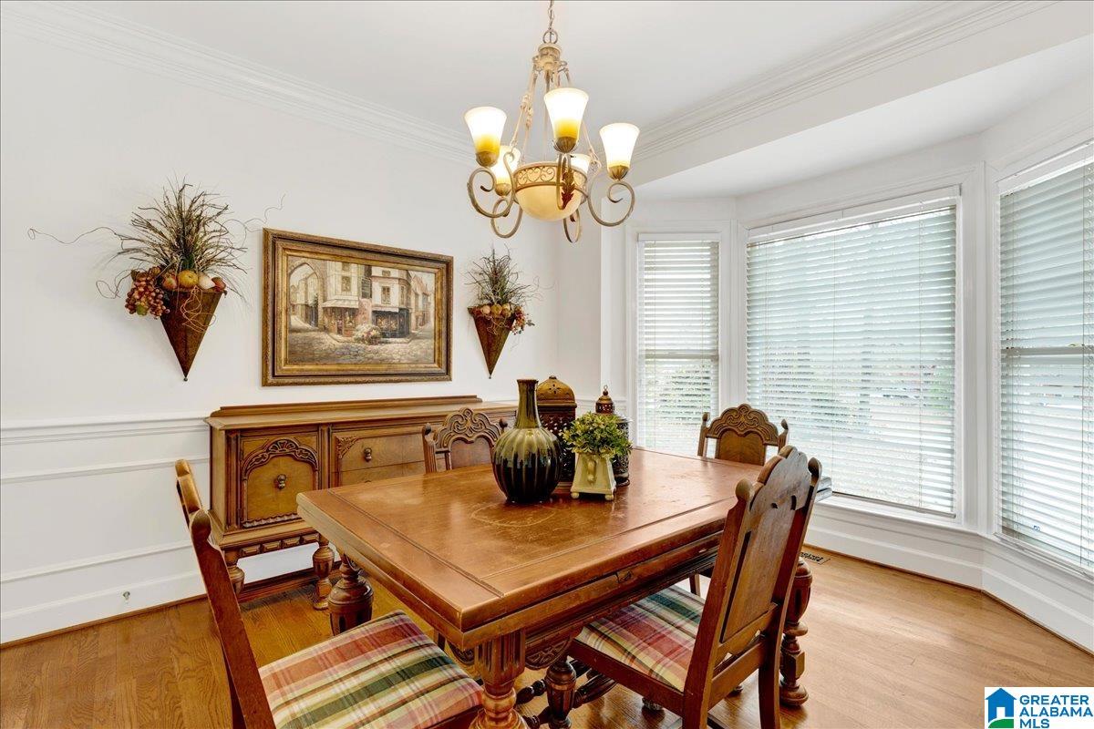 5024 MEADOW BROOK ROAD