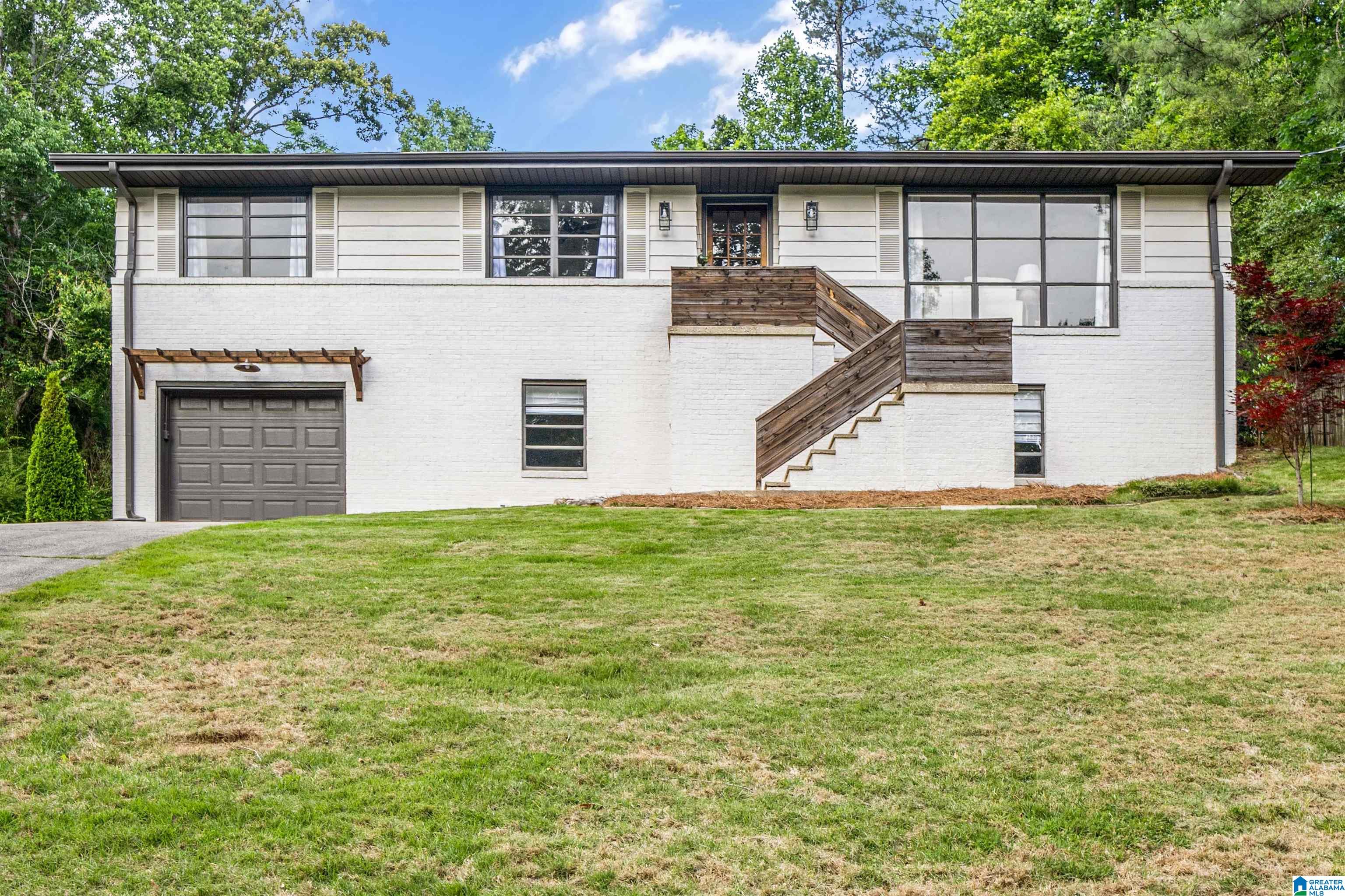 3348 VALLEY PARK DRIVE