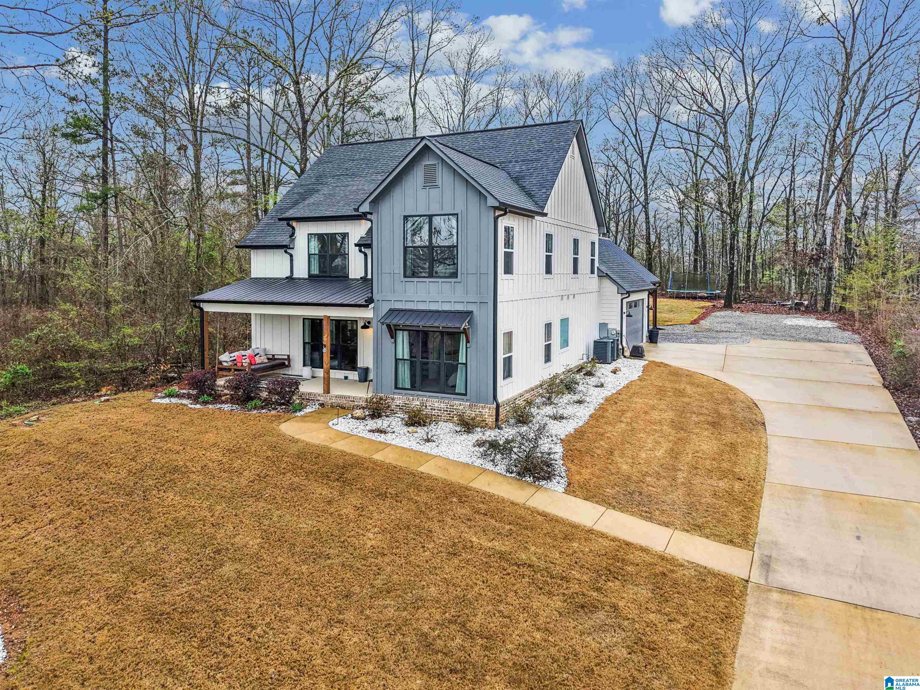 770 LAKEVIEW CREST DRIVE