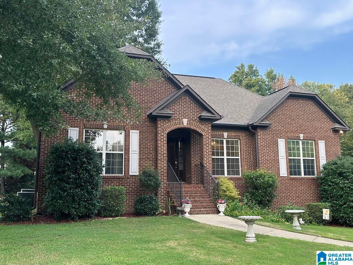469 WOODHAVEN WAY
