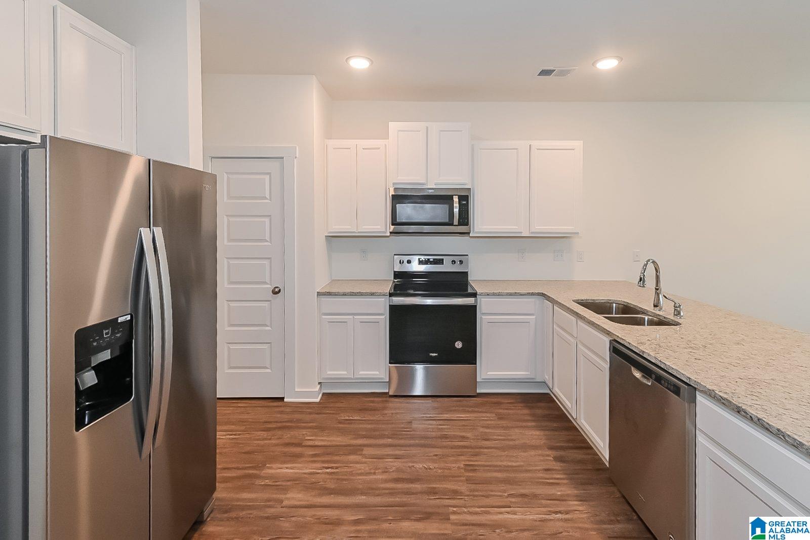 112 THE HEIGHTS DRIVE