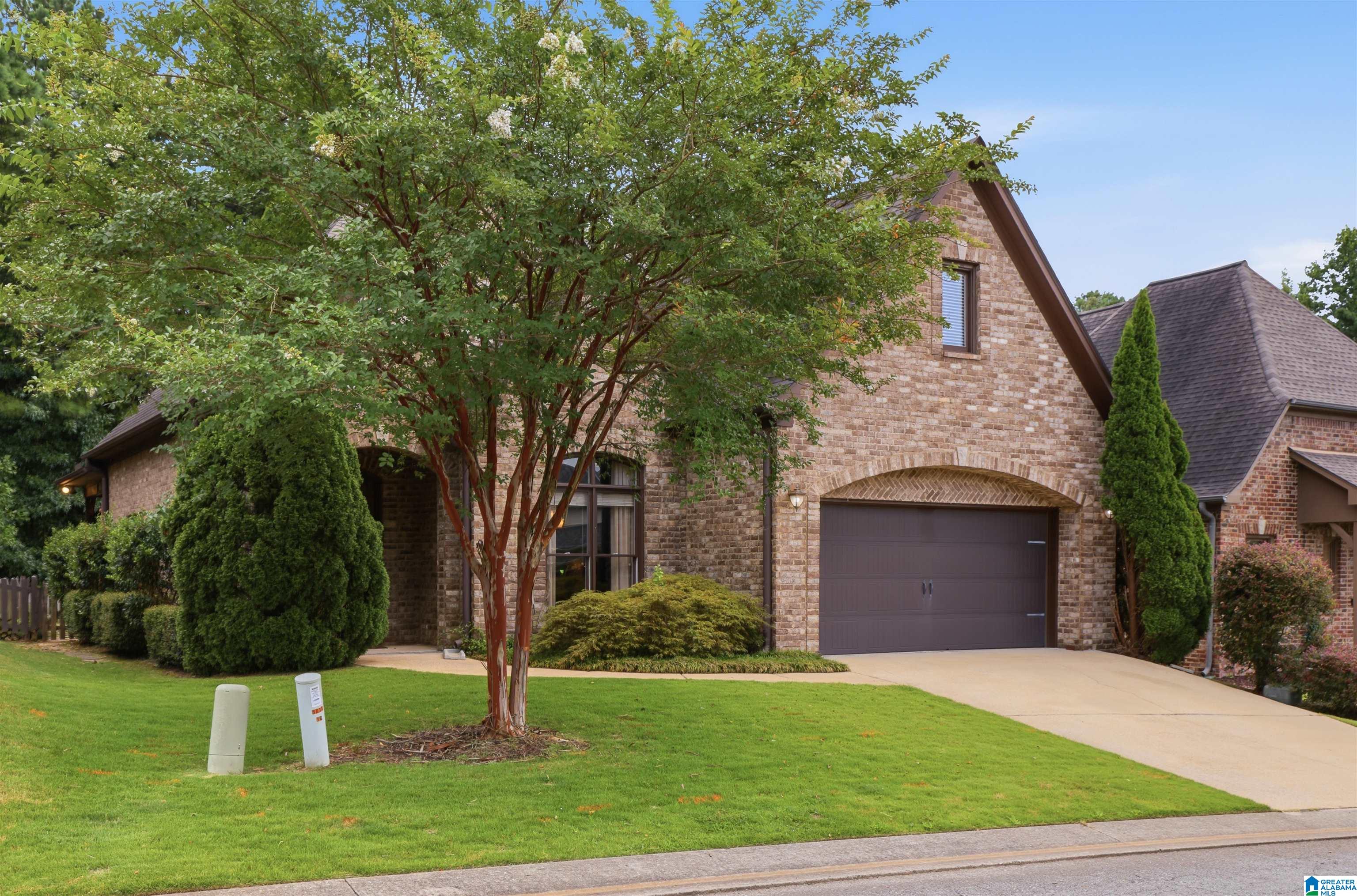 4155 OVERLOOK CIRCLE