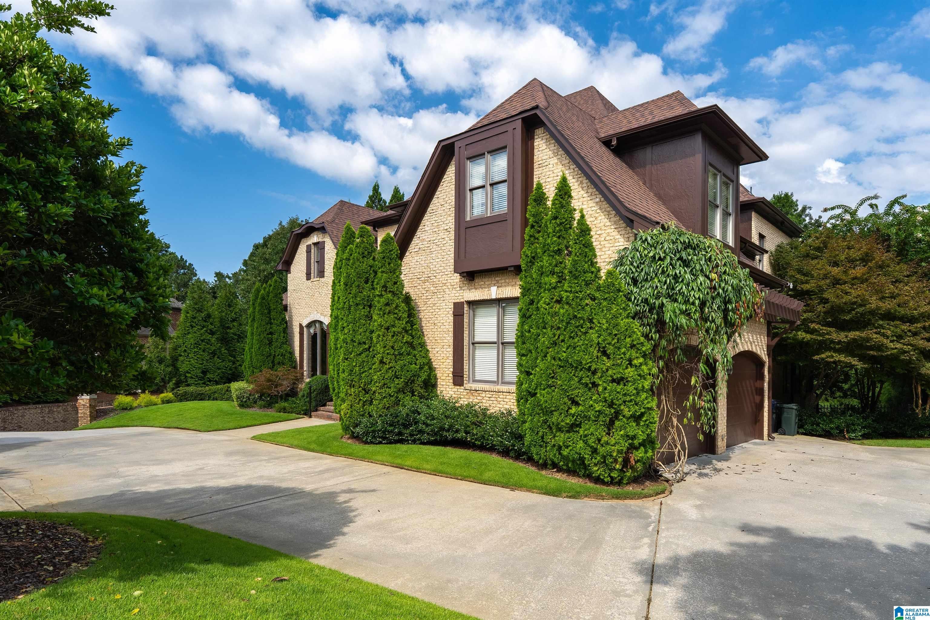 408 MCCORMACK WAY