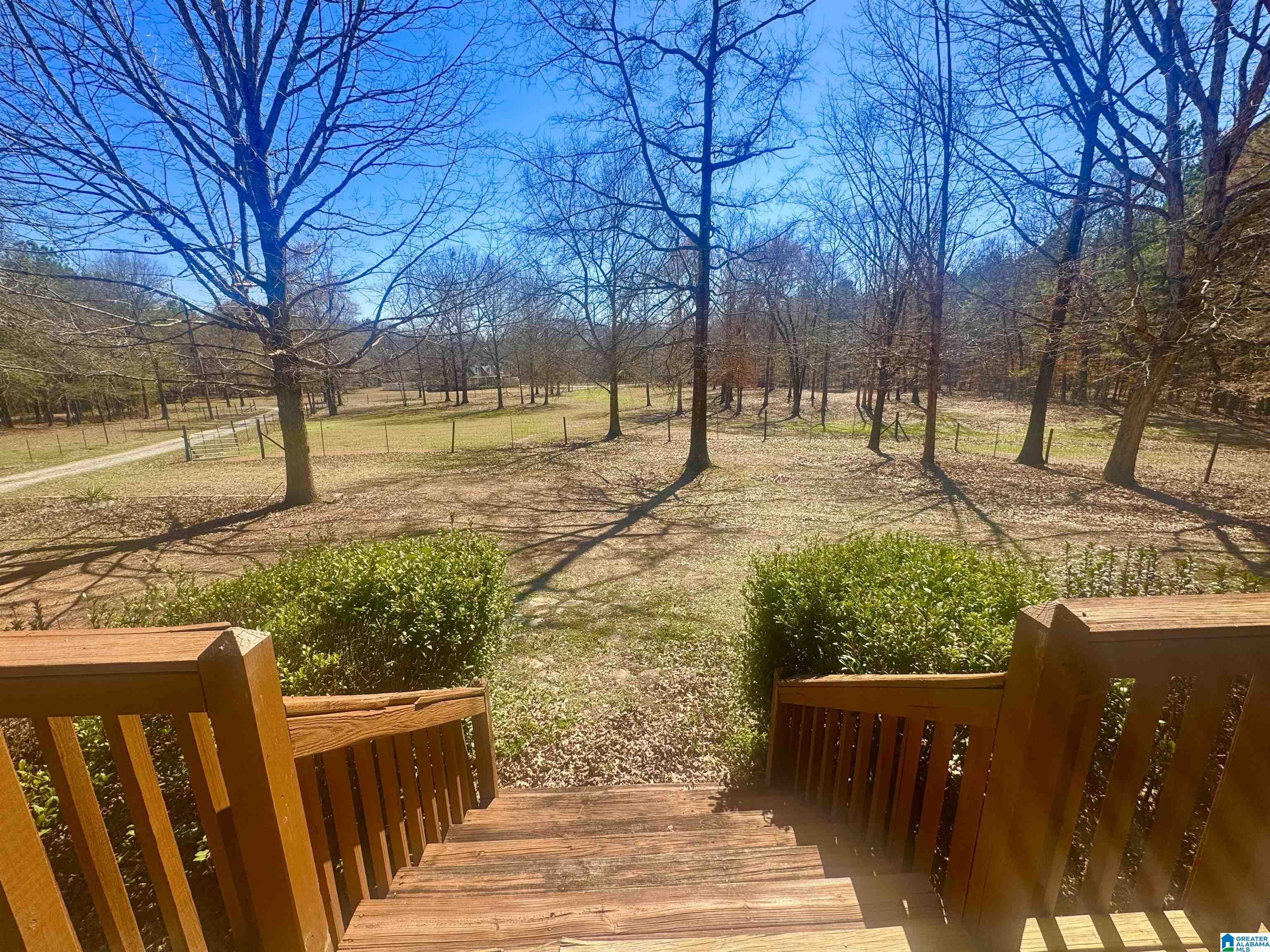 669 EMERALD VALLEY LANE