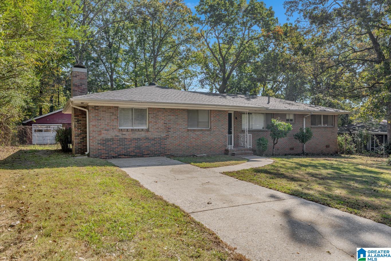 937 HICKORY DRIVE