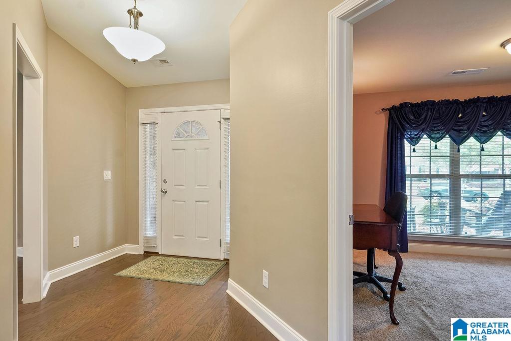 1117 SILVER CREEK LANE