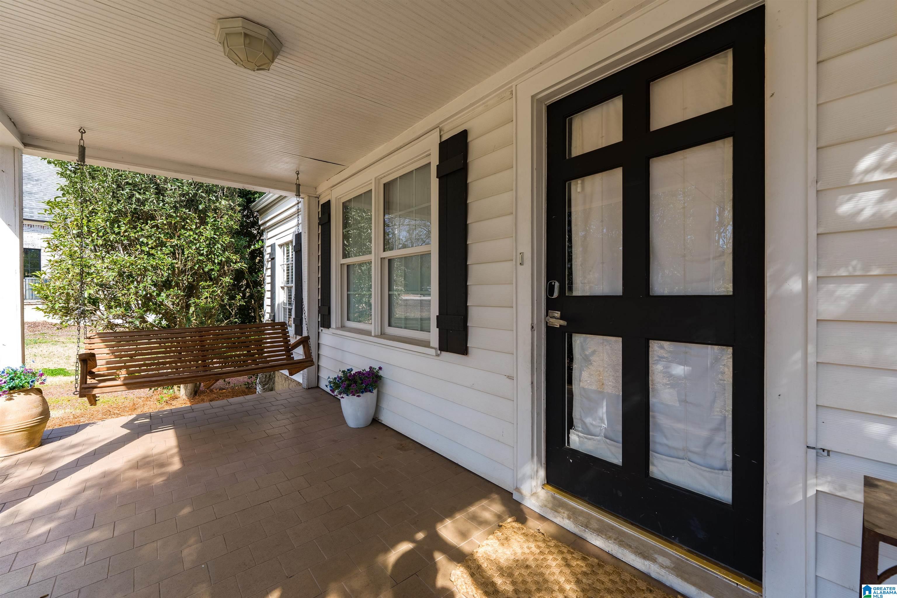 3012 LA HAVEN CIRCLE