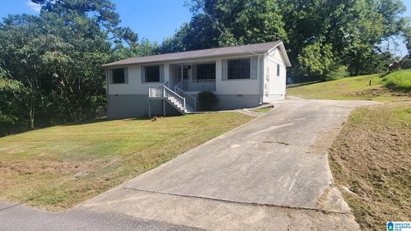 7833 LAKE AVE, LEEDS, AL 35094 - Image 5127bd4cc014e336dc7951e4e8cc6a61/4105296857