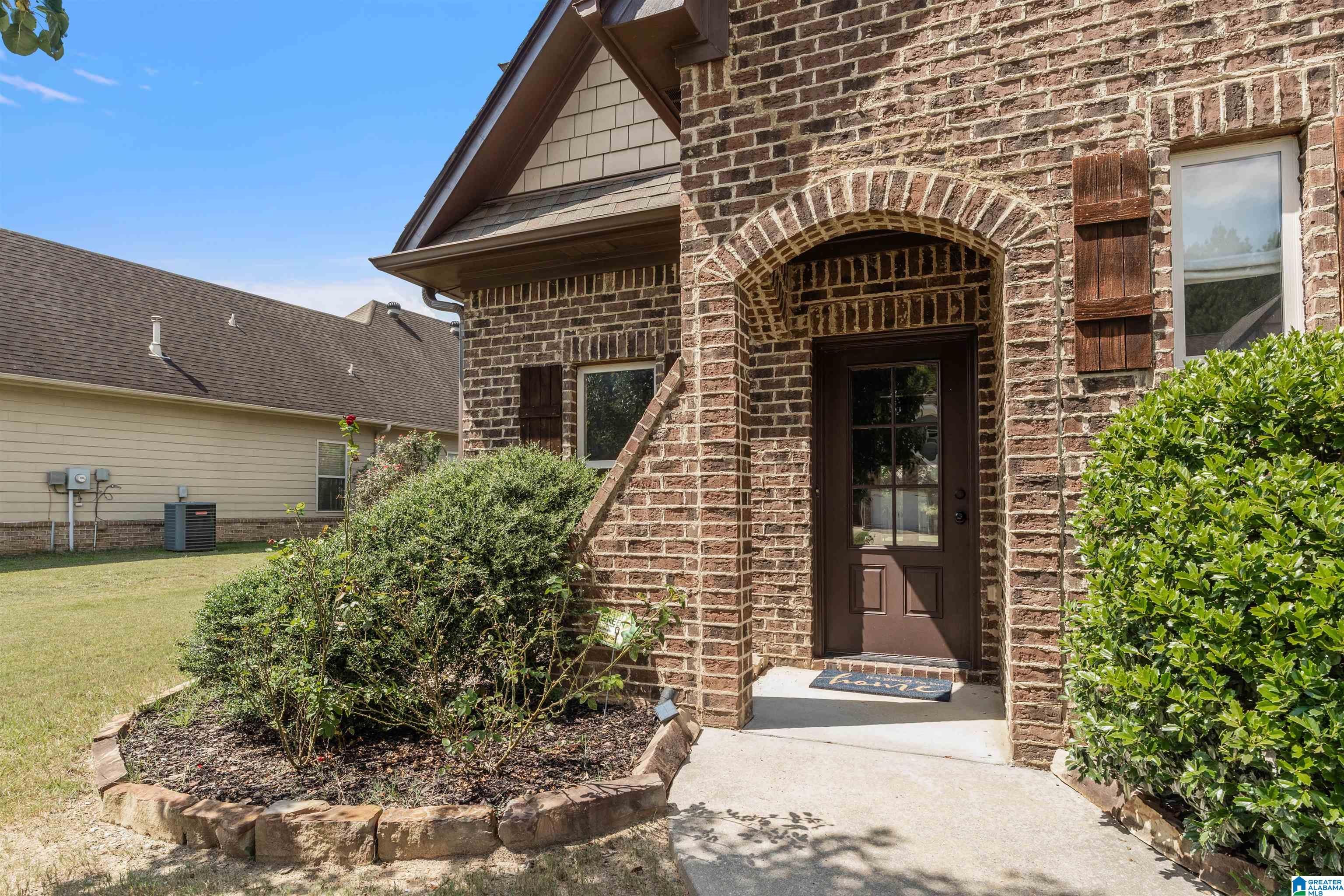 1095 SPRINGFIELD DRIVE