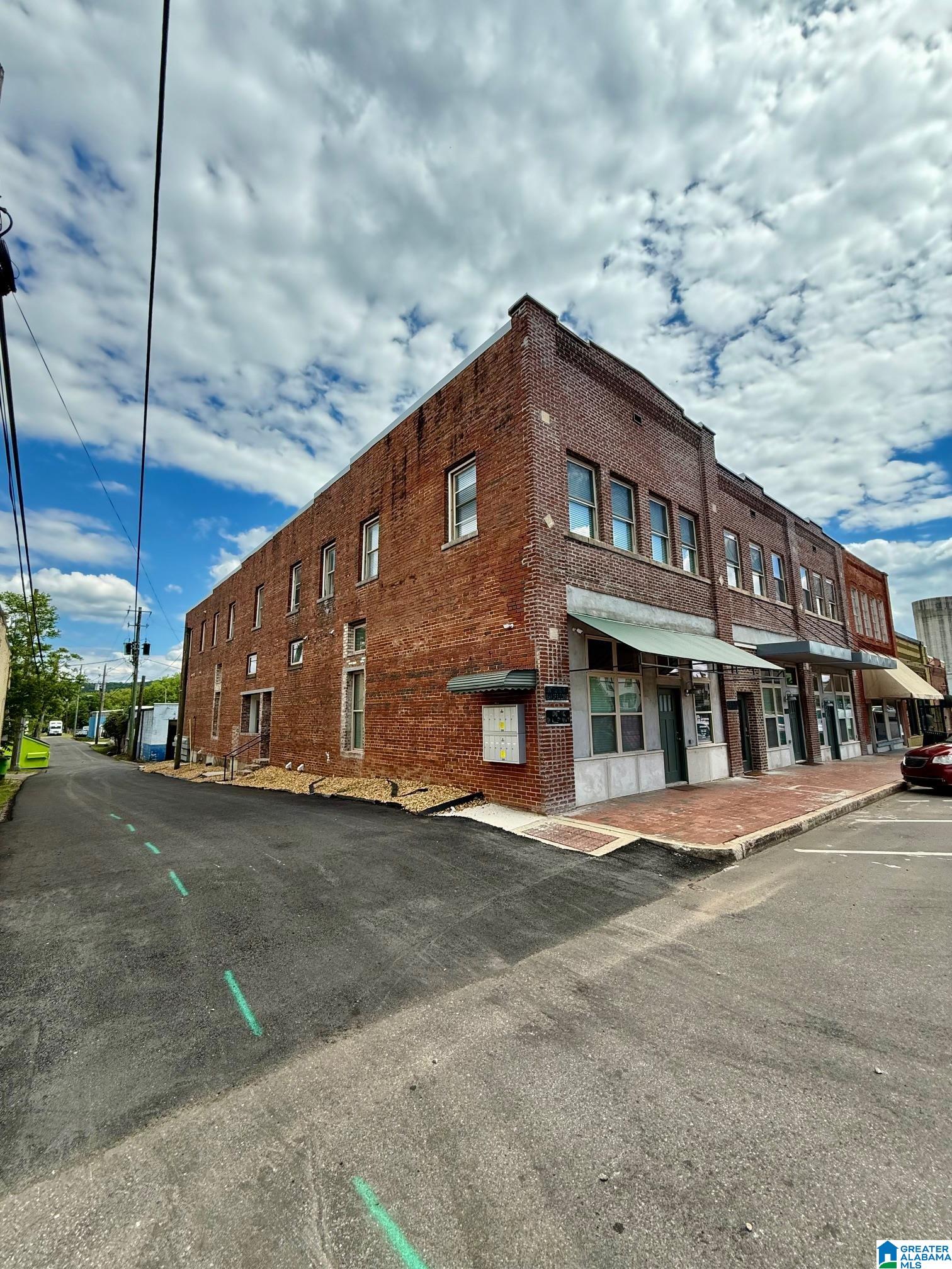 1509 9TH STREET