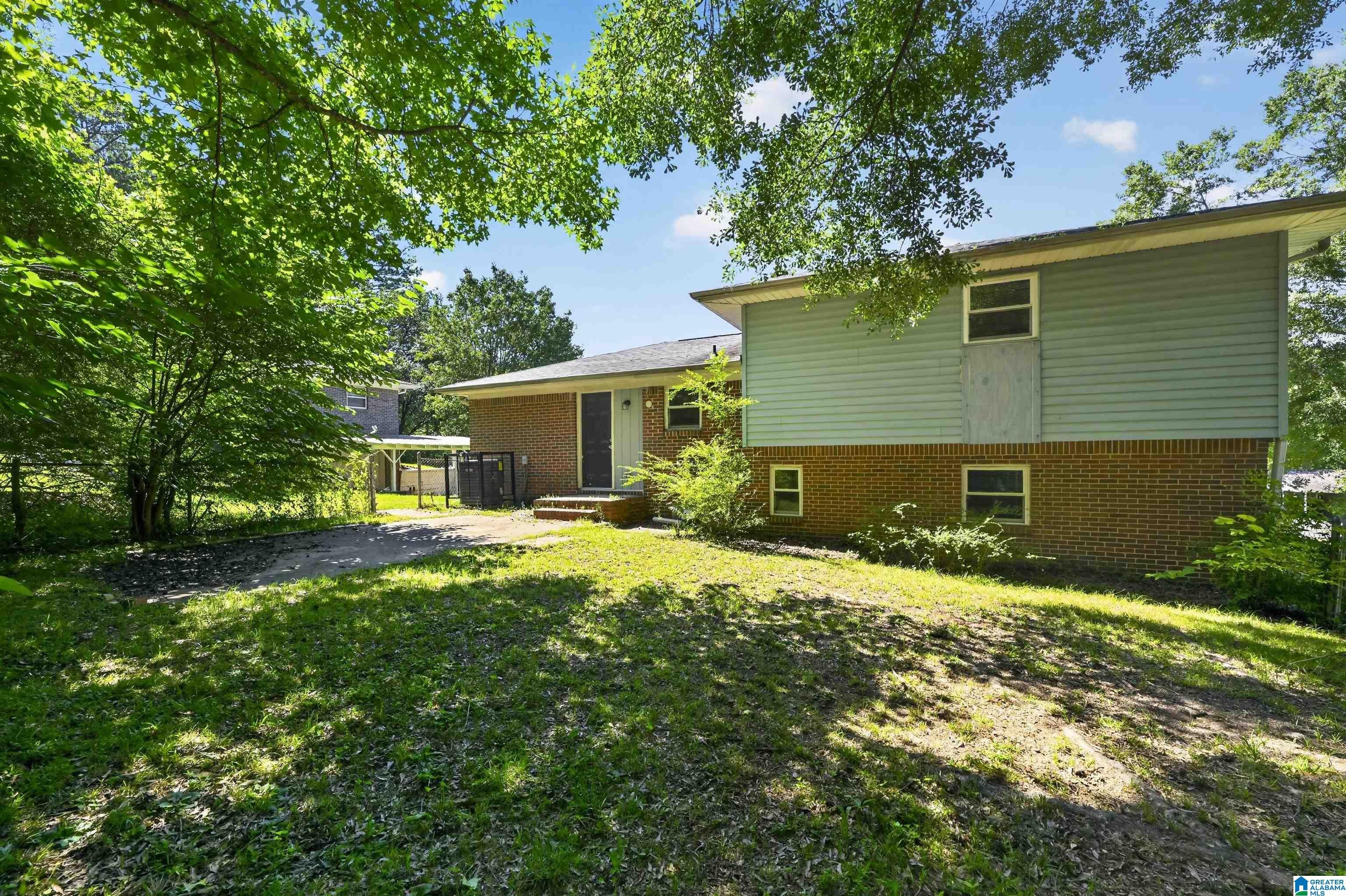 218 MULBERRY PLACE