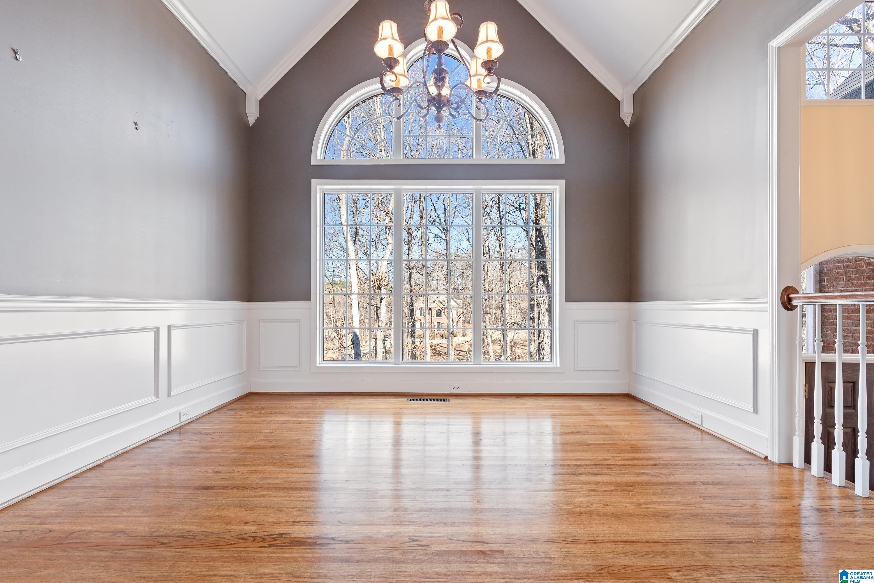 172 SILVERLEAF DRIVE