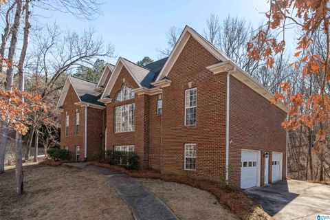 172 SILVERLEAF DRIVE PELHAM AL 35124