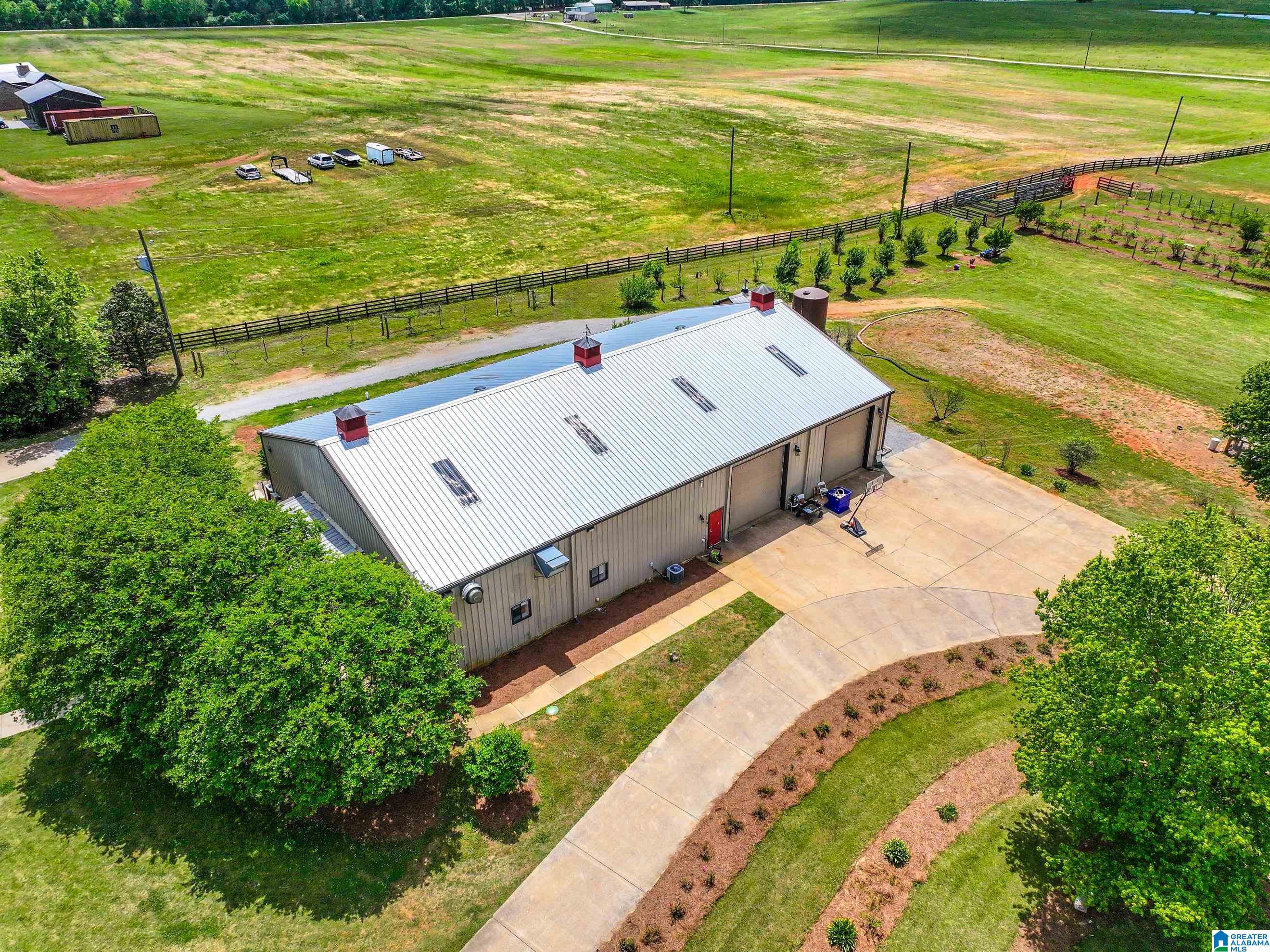 2929 HIGHWAY 77