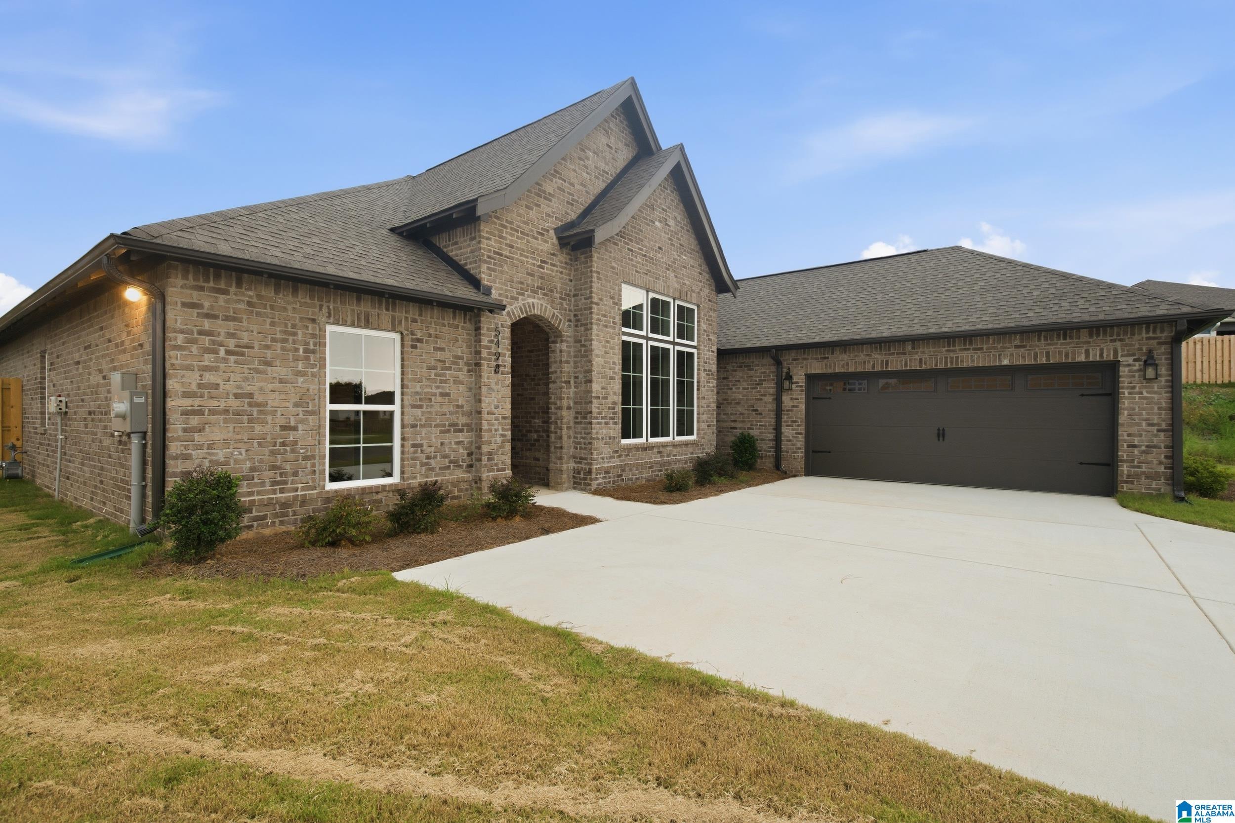 5498 UPLAND COVE