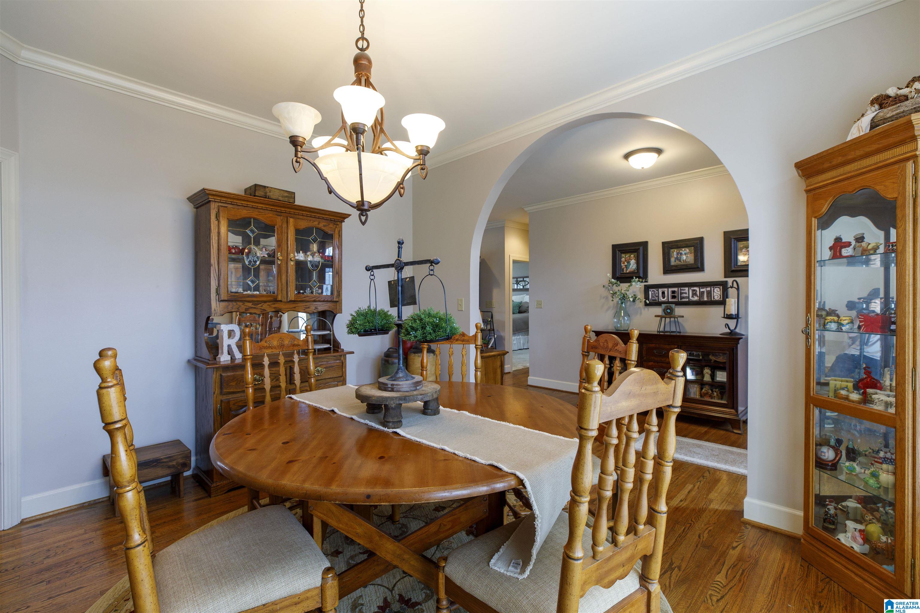 301 QUAIL RIDGE COURT