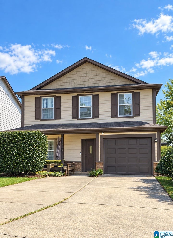 Photo 1 of 28 — 372 UNION STATION WAY, CALERA, AL 35040