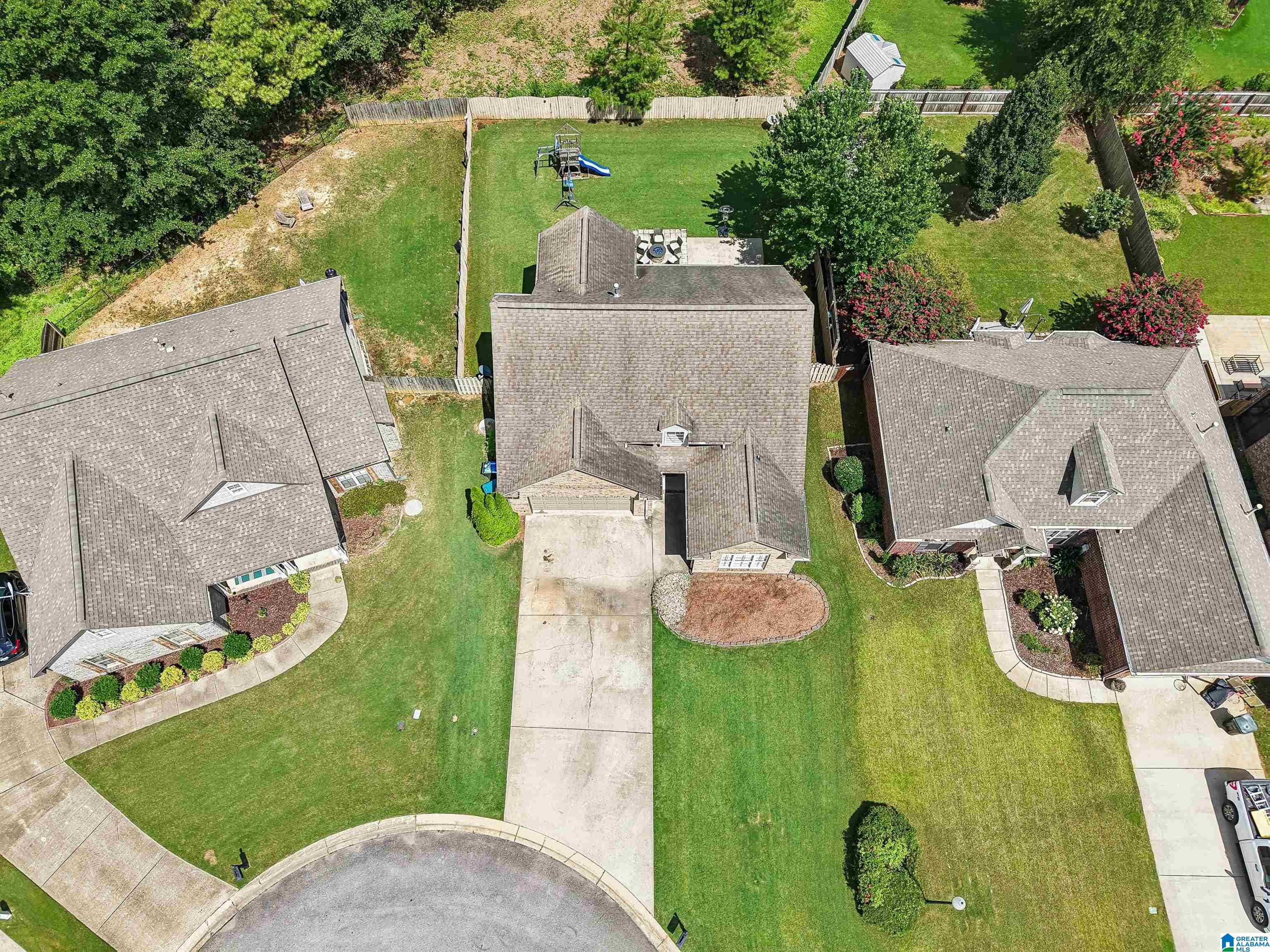 1020 LEGACY COVE S