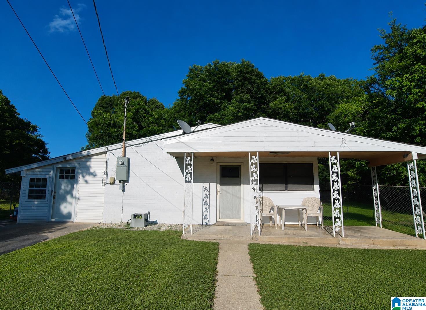Photo 1 of 13 — 210 OAKLEIGH DRIVE, GADSDEN, AL 35901